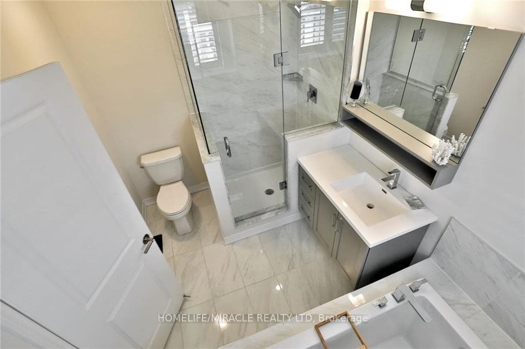 1890 Rymal Road Unit 168 photo 24