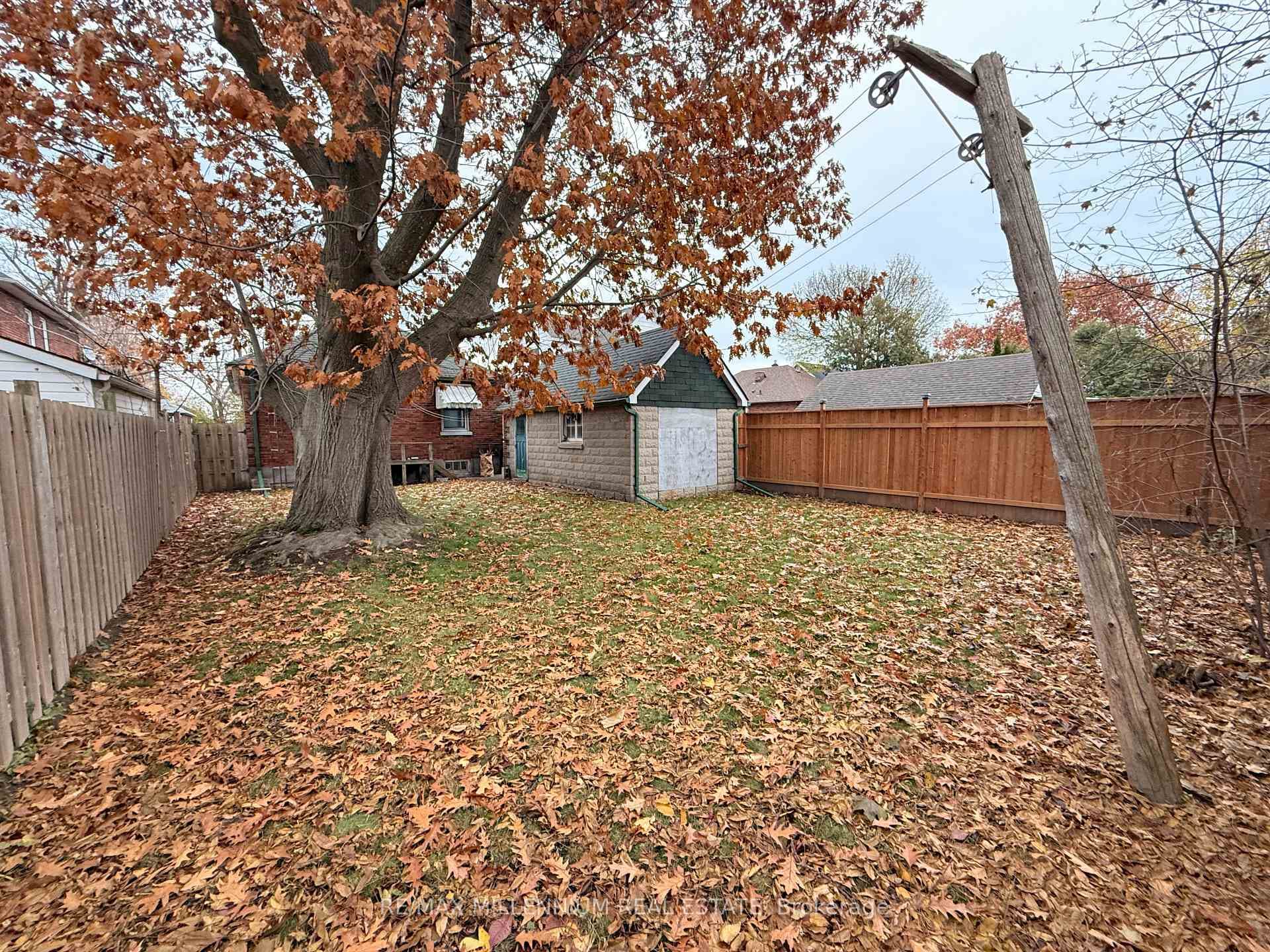 94 Cadillac Avenue photo 15