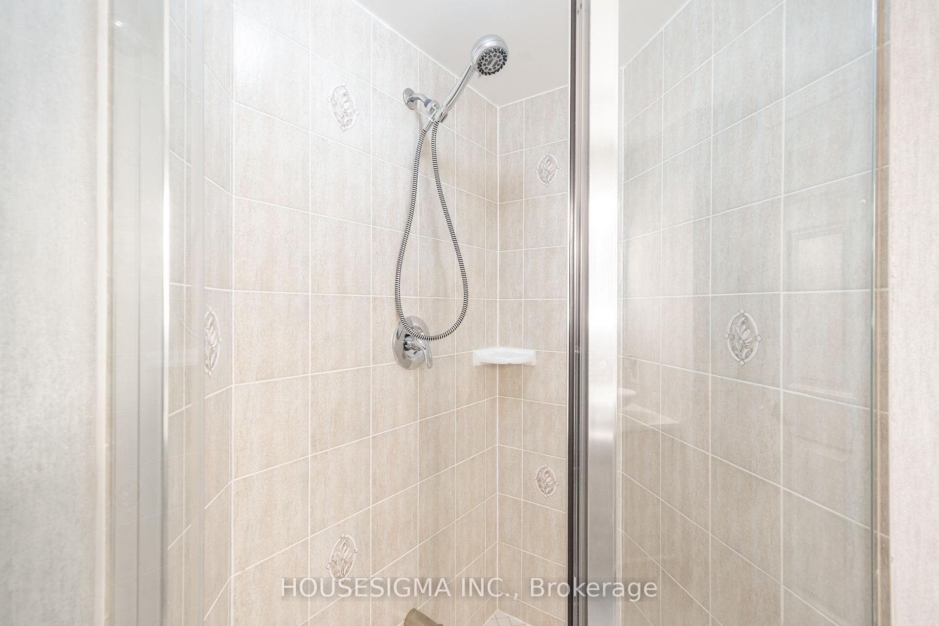 78 Harrison Garden Boulevard Unit 507 photo 13