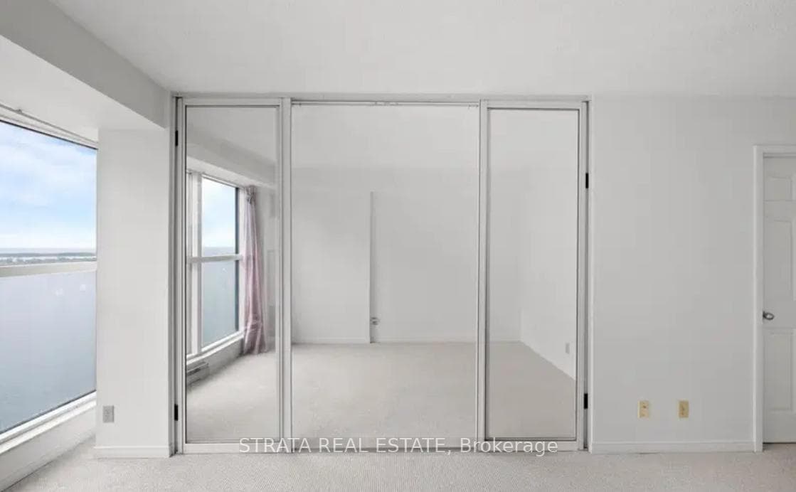 77 Harbour Square Unit 3504 photo 6