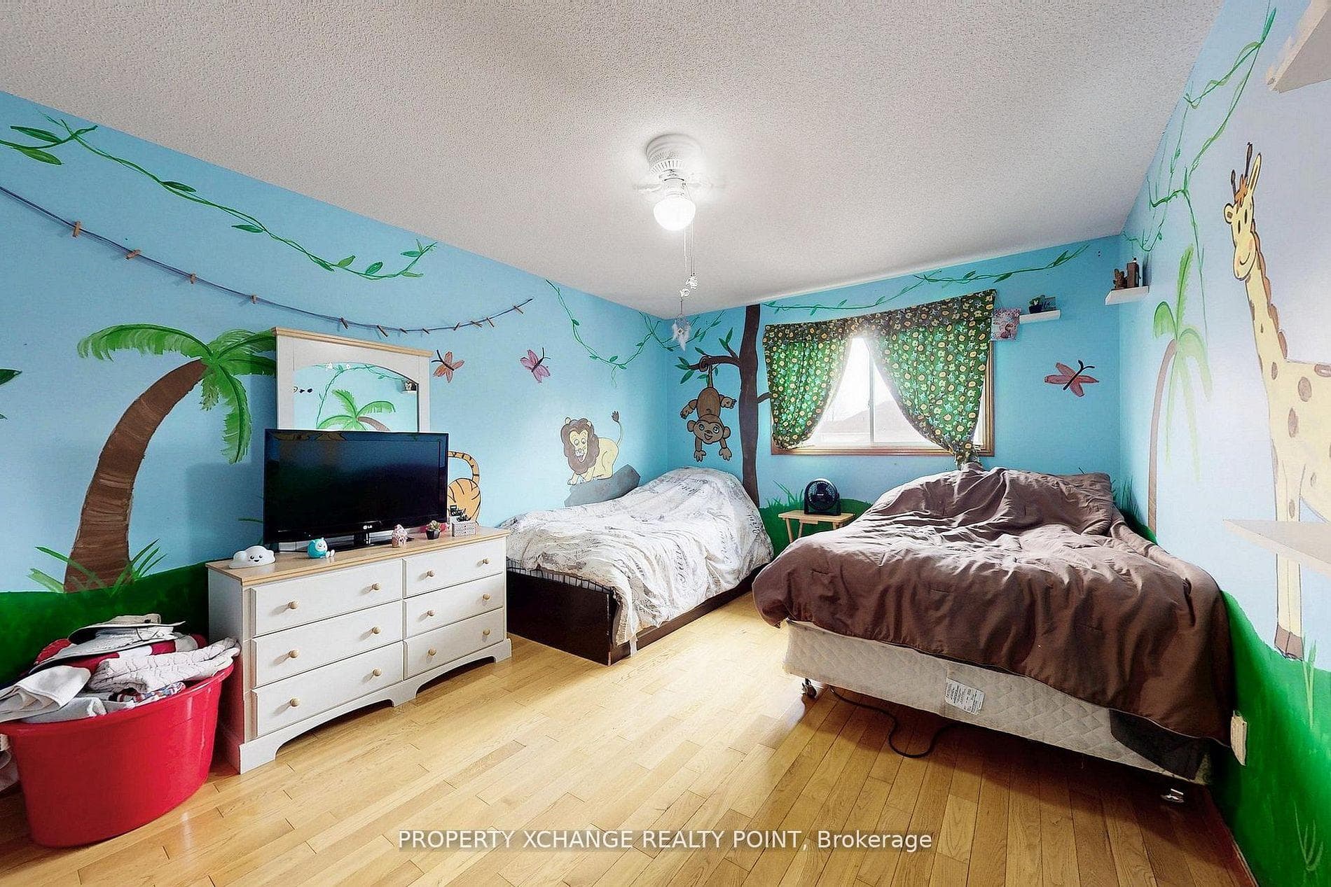 69 Jacqueline Boulevard photo 39