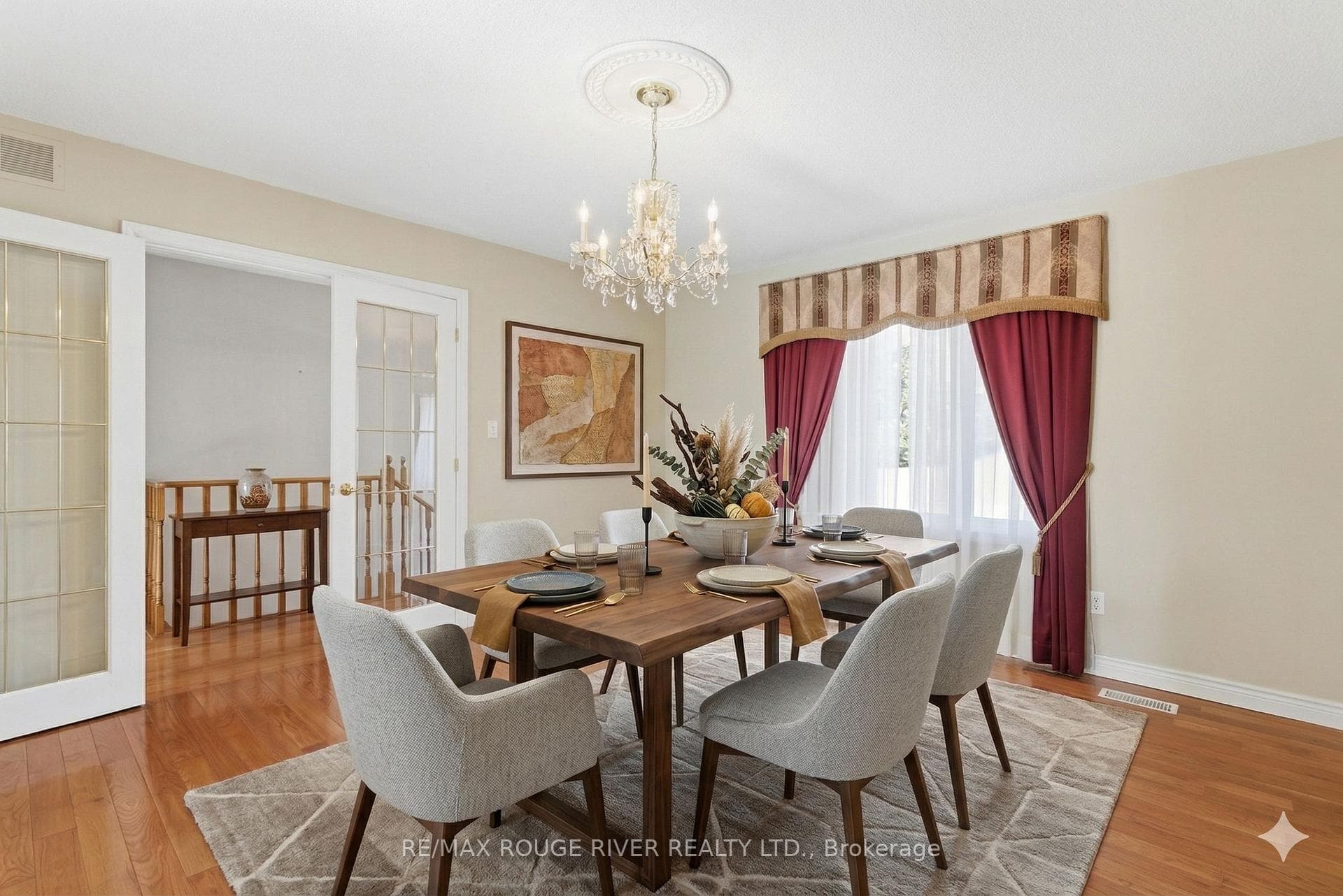 22810 Simcoe Street photo 12