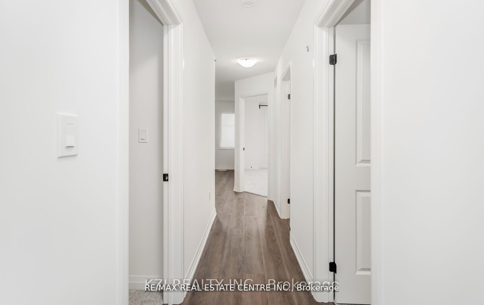 39 Samuel Avenue photo 29