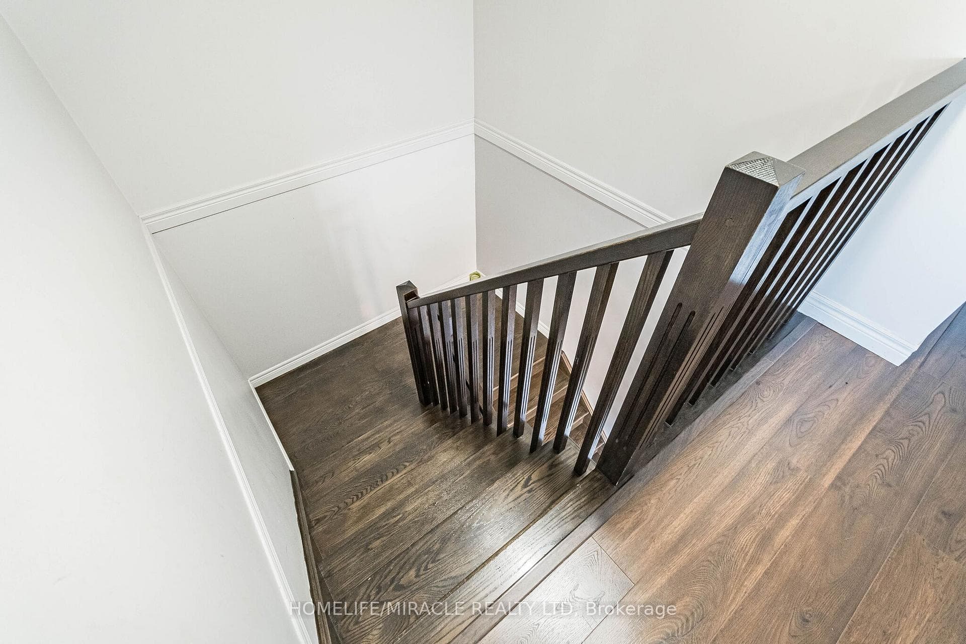 222 Pelech Crescent photo 21