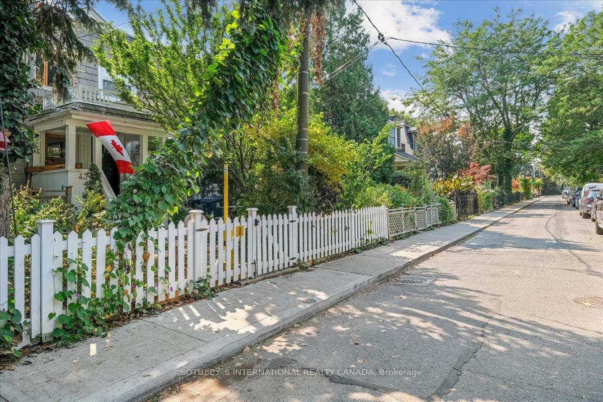 218 River Street photo 39
