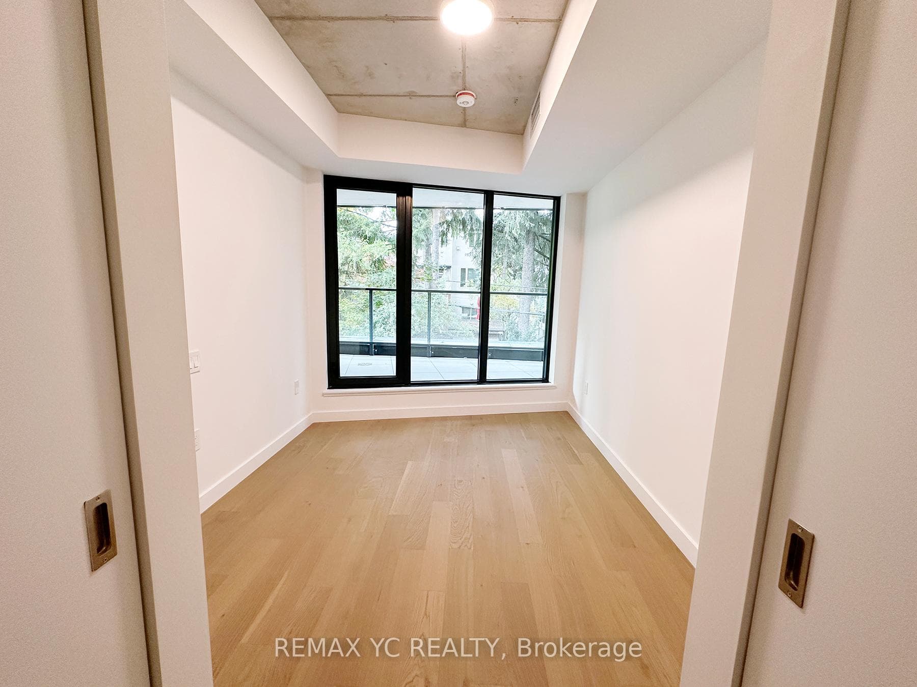 1720 Bayview Avenue Unit 214 photo 12