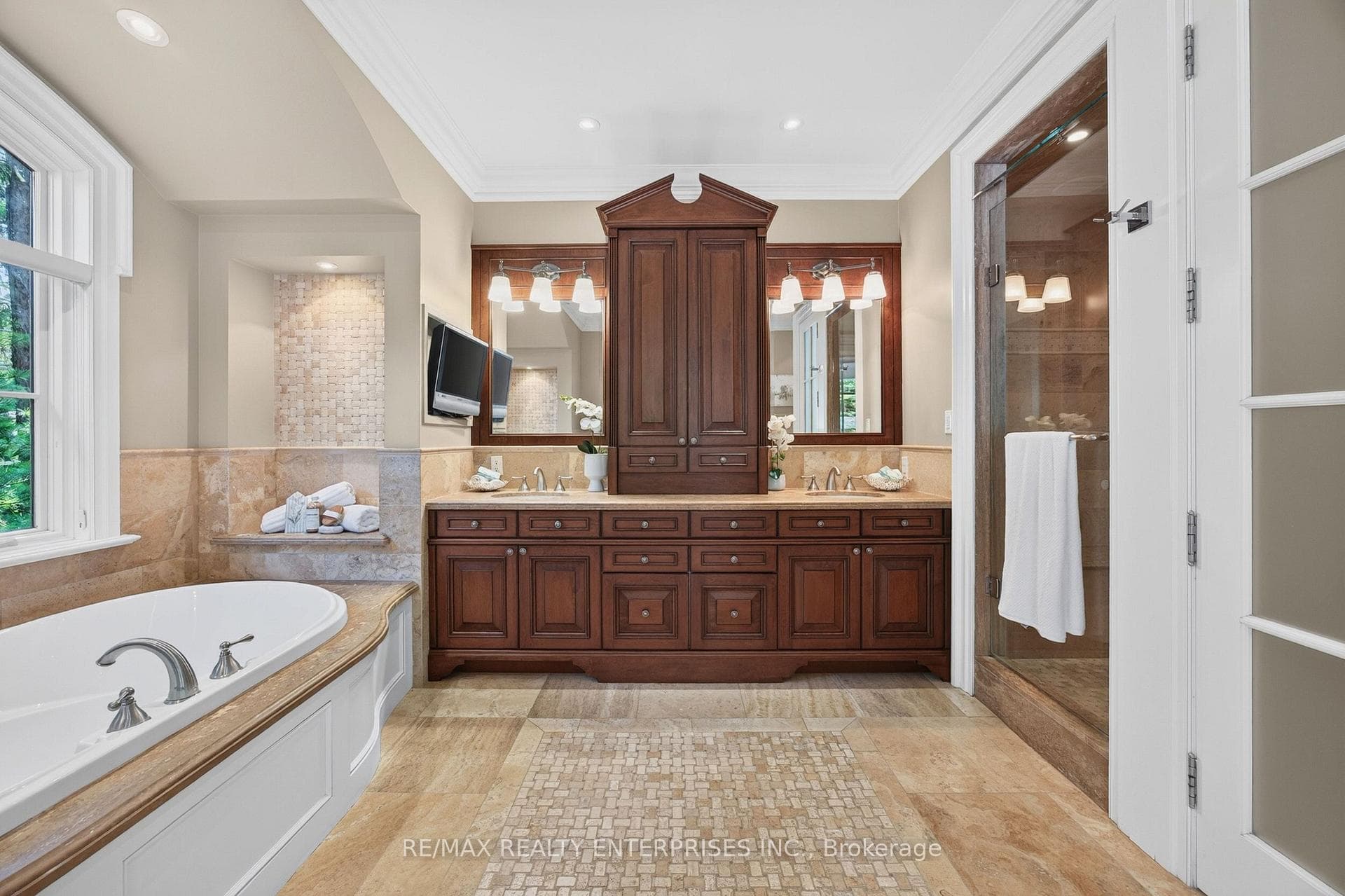 1396 Crescent Road photo 15