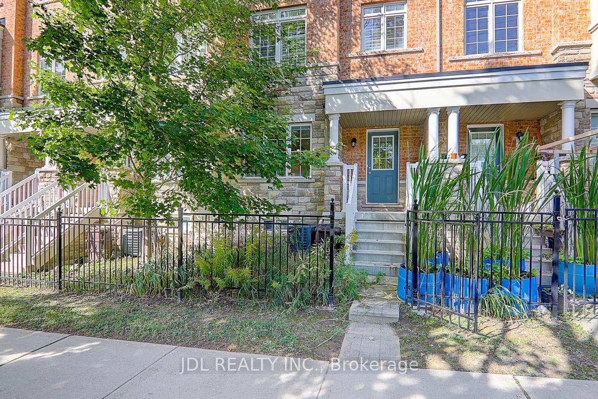 130 ROY GROVE Way photo 29