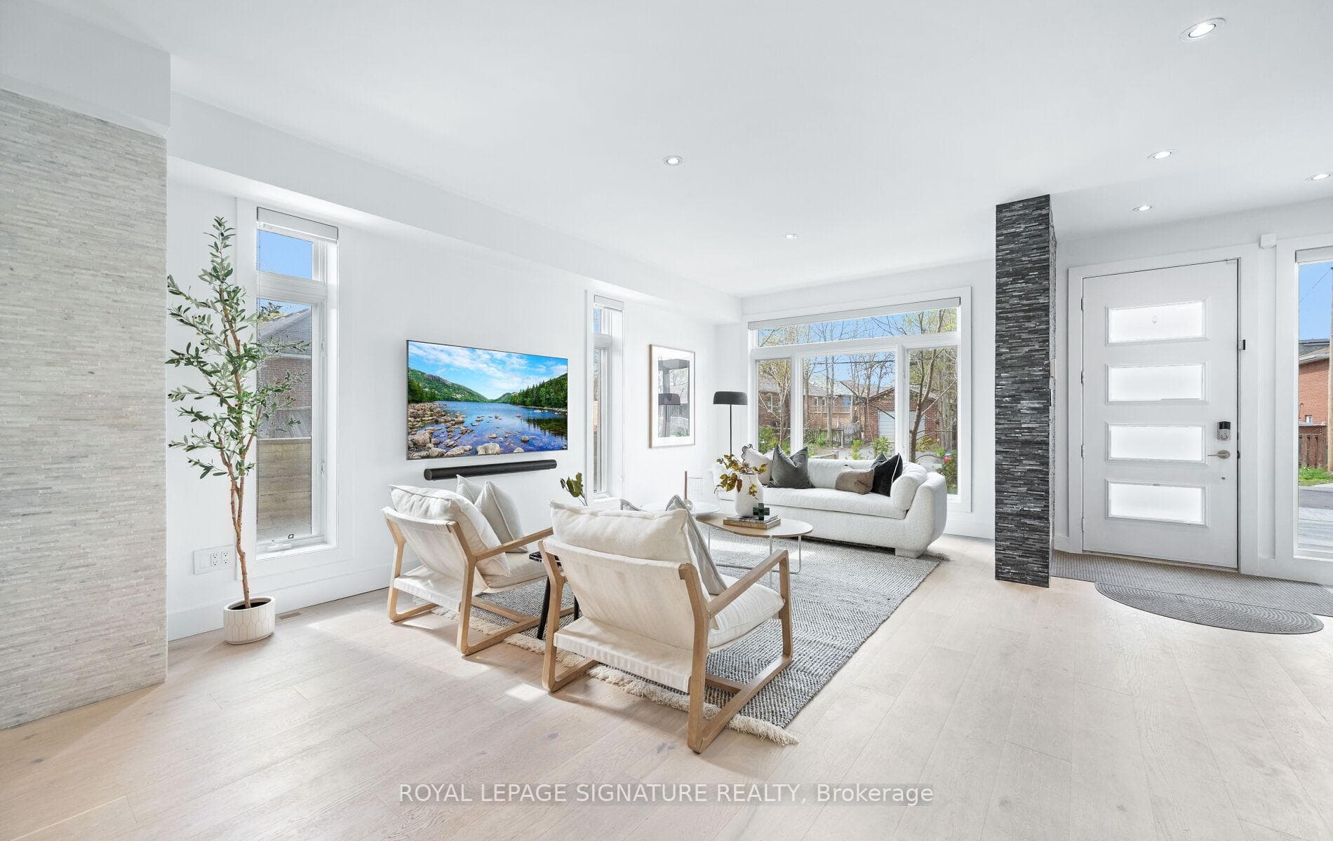 19 Inverness Avenue photo 10
