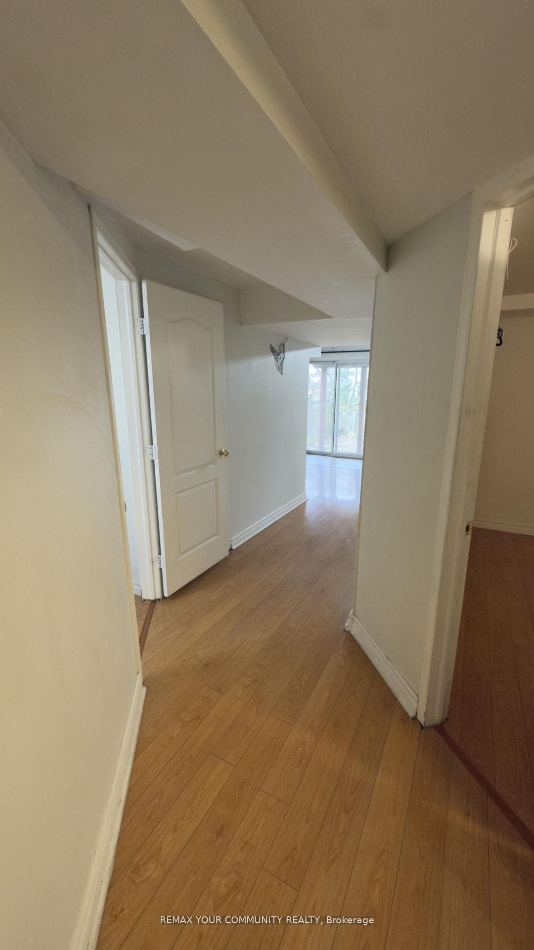 117 English Oak Drive Unit Basement photo 2