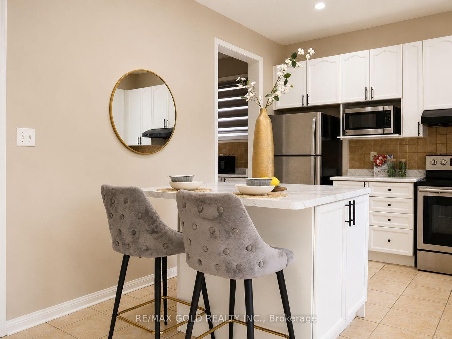 24 Gander Crescent photo 7