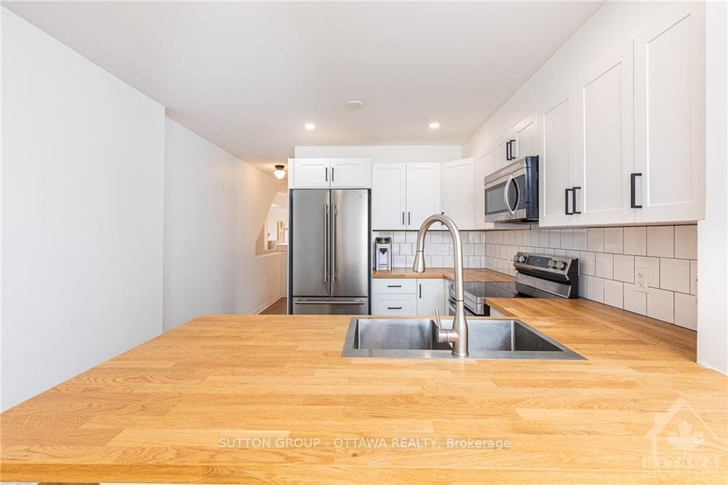 154 CHAPMAN MILLS Drive photo 9