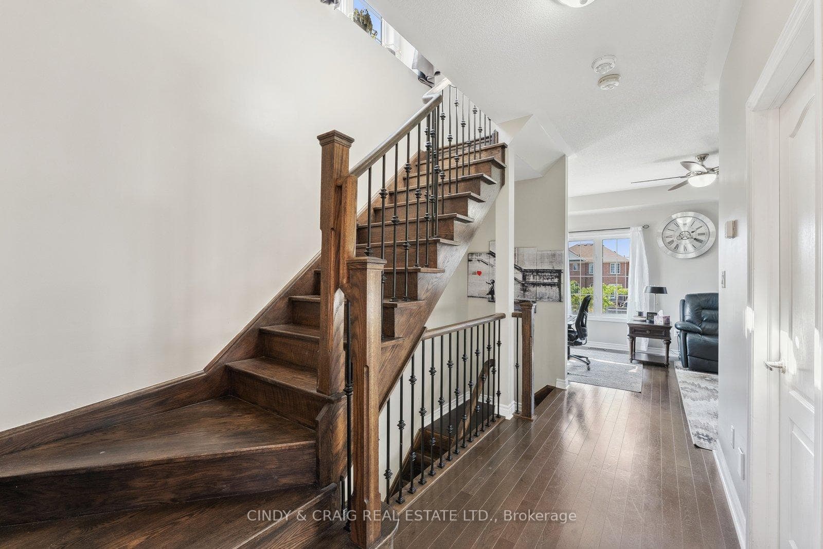 102 Ferris Square photo 11