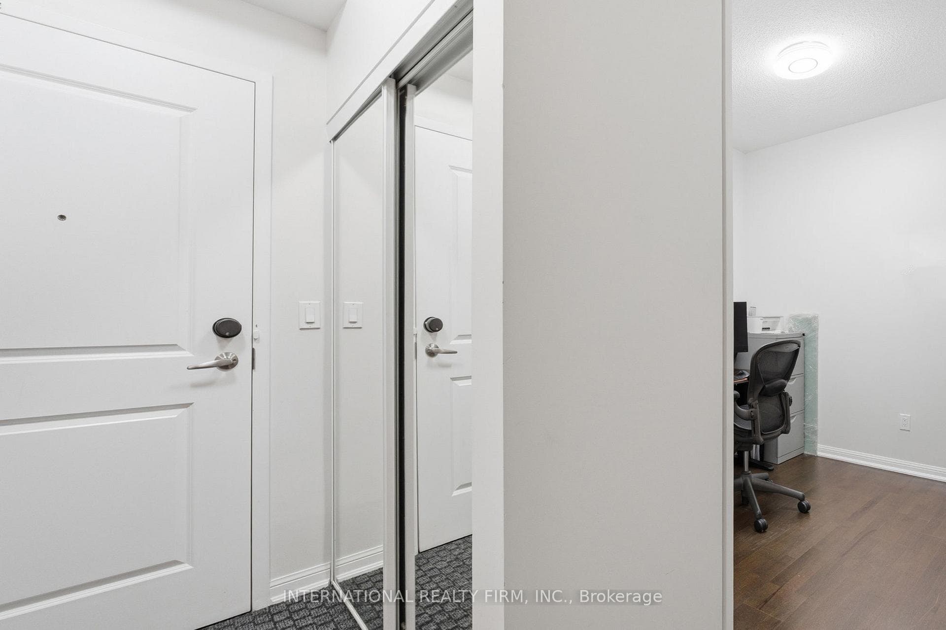 628 Fleet Street Unit 711 photo 30