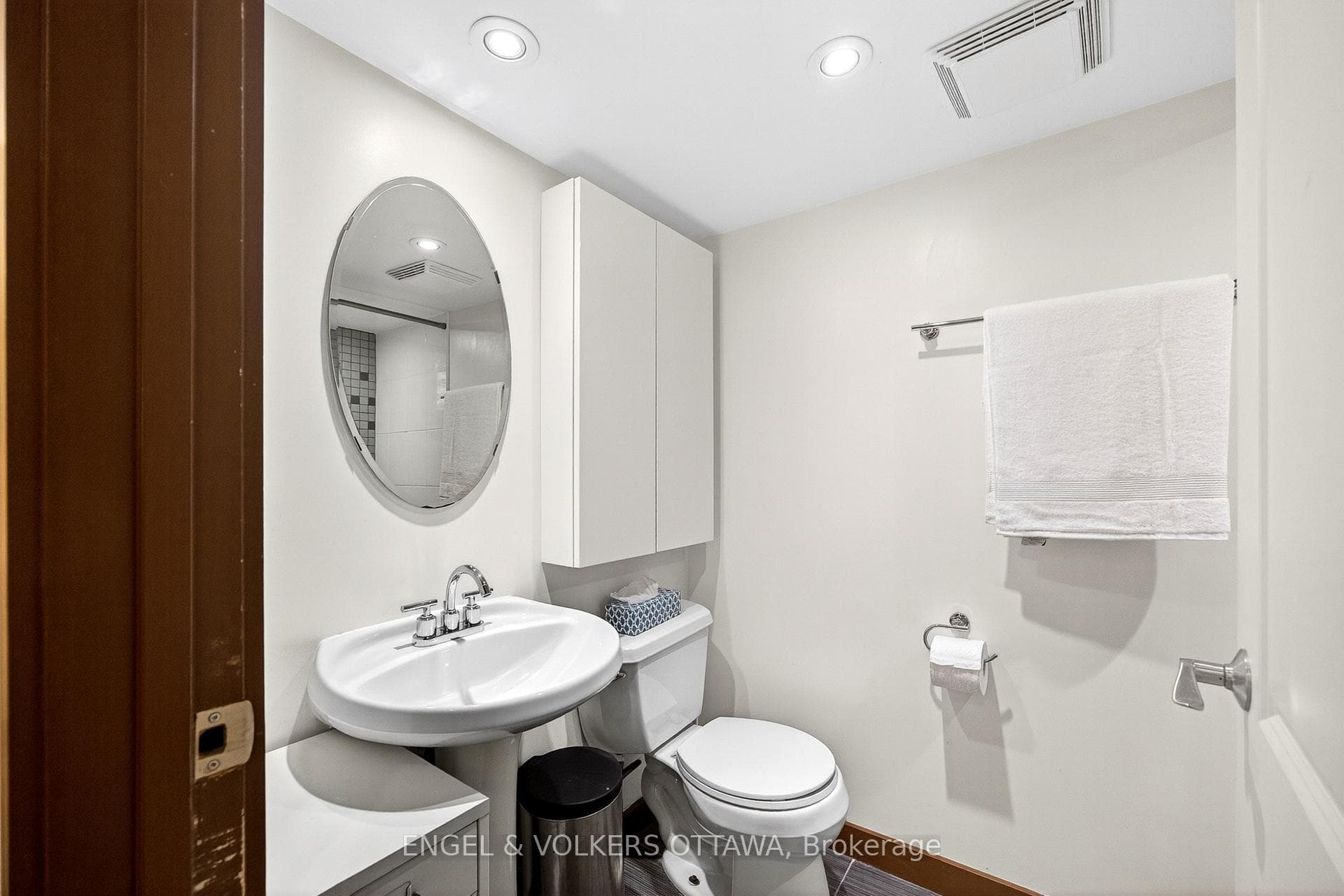 166 Wesley Avenue photo 30