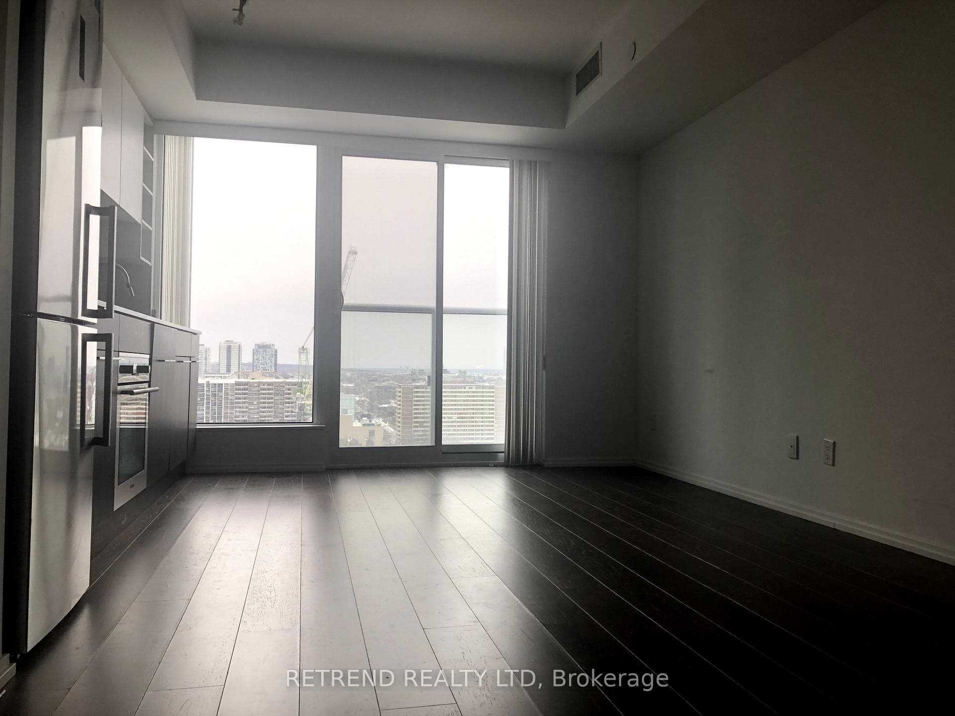 68 shuter Street Unit 2111 photo 12