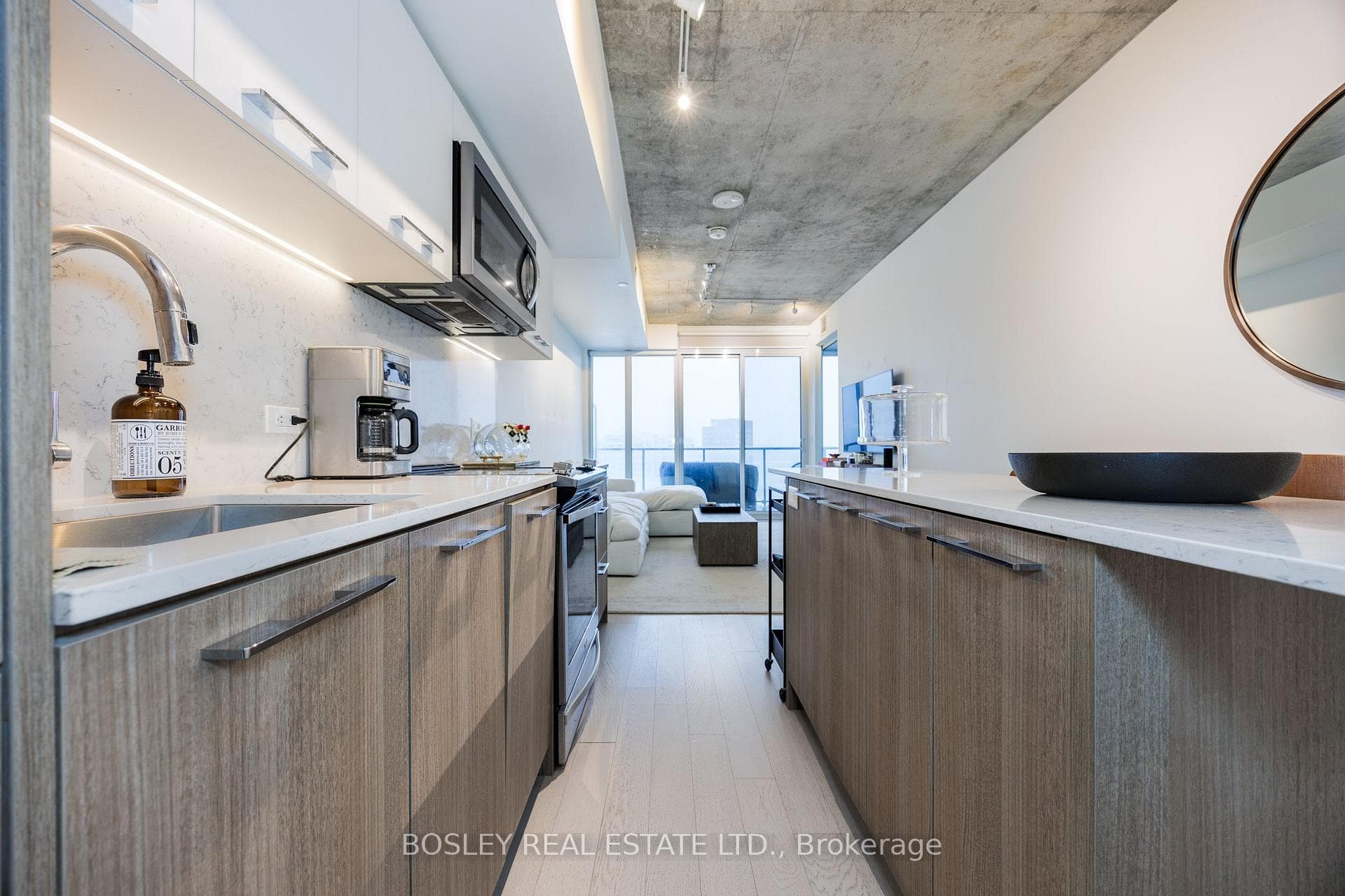 15 Baseball Place Unit 1210 photo 5