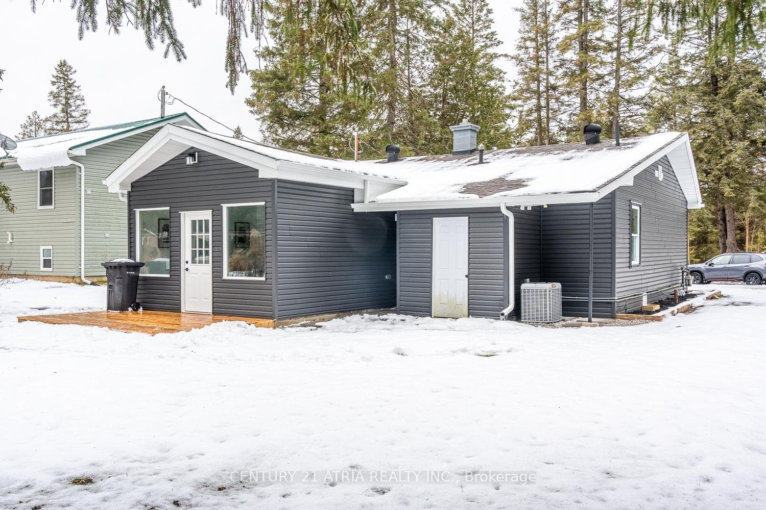 1555 Gill Road photo 21