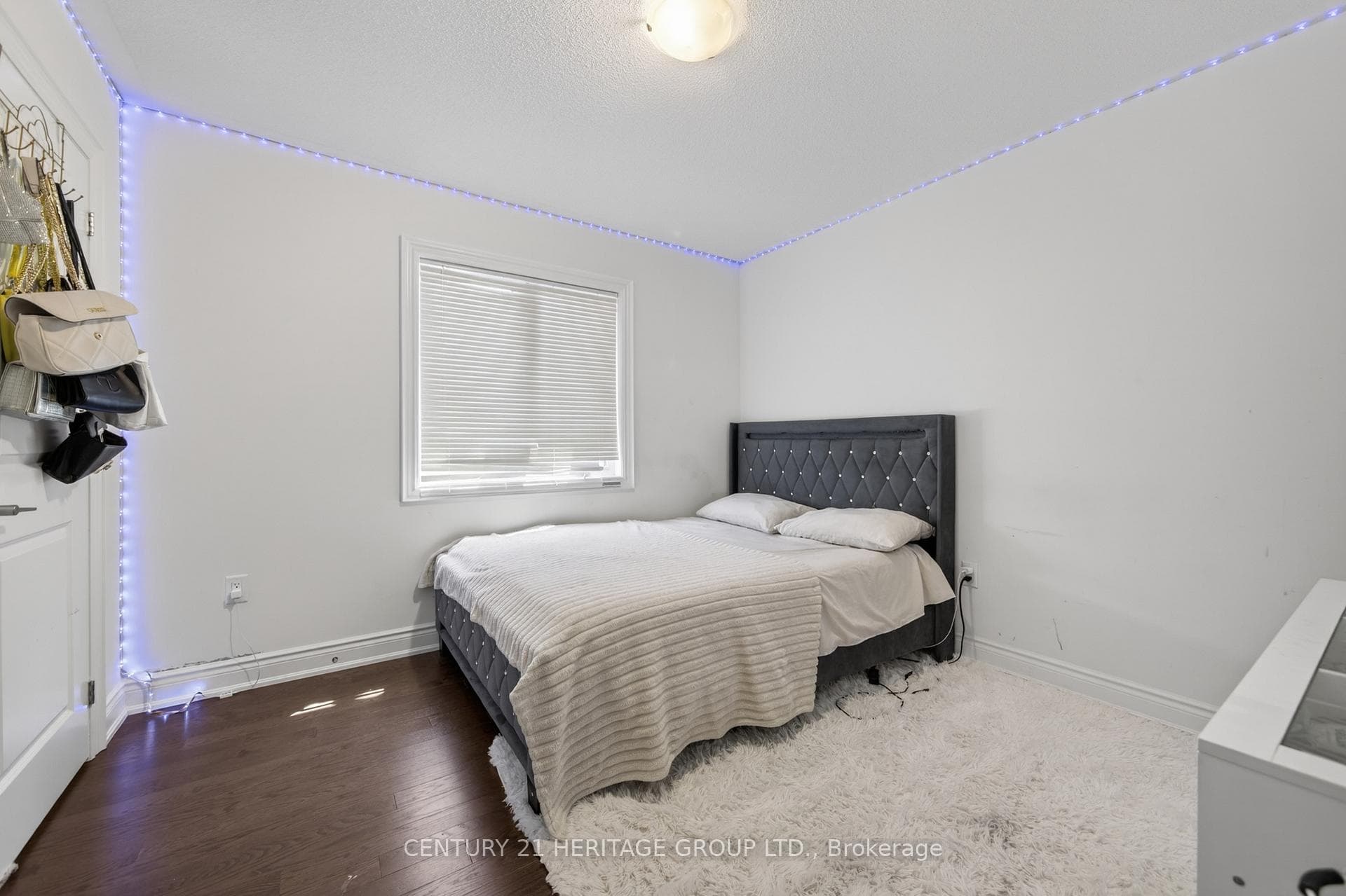 77 Montrose Boulevard photo 21