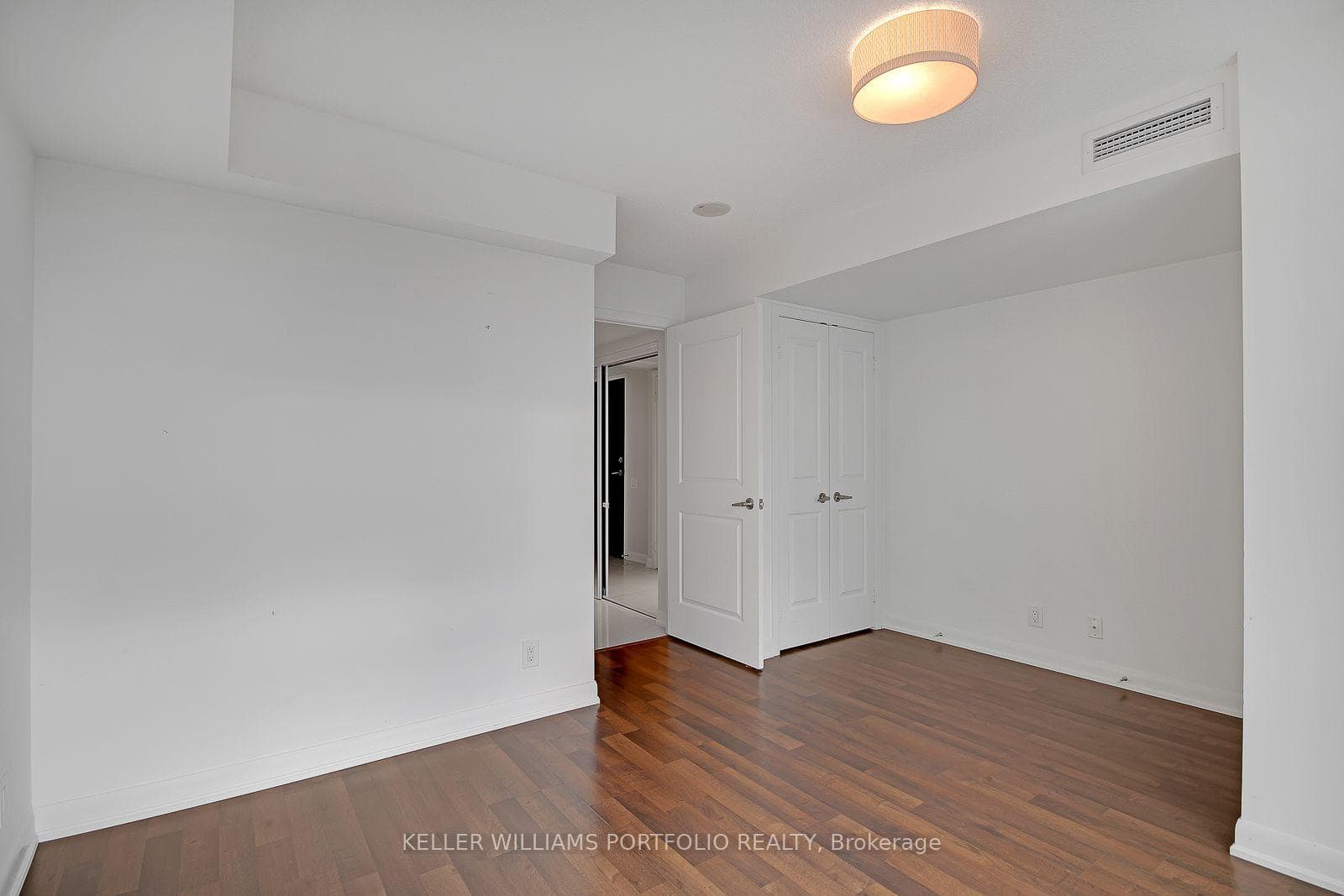 17 Anndale Drive Unit 1716 photo 10