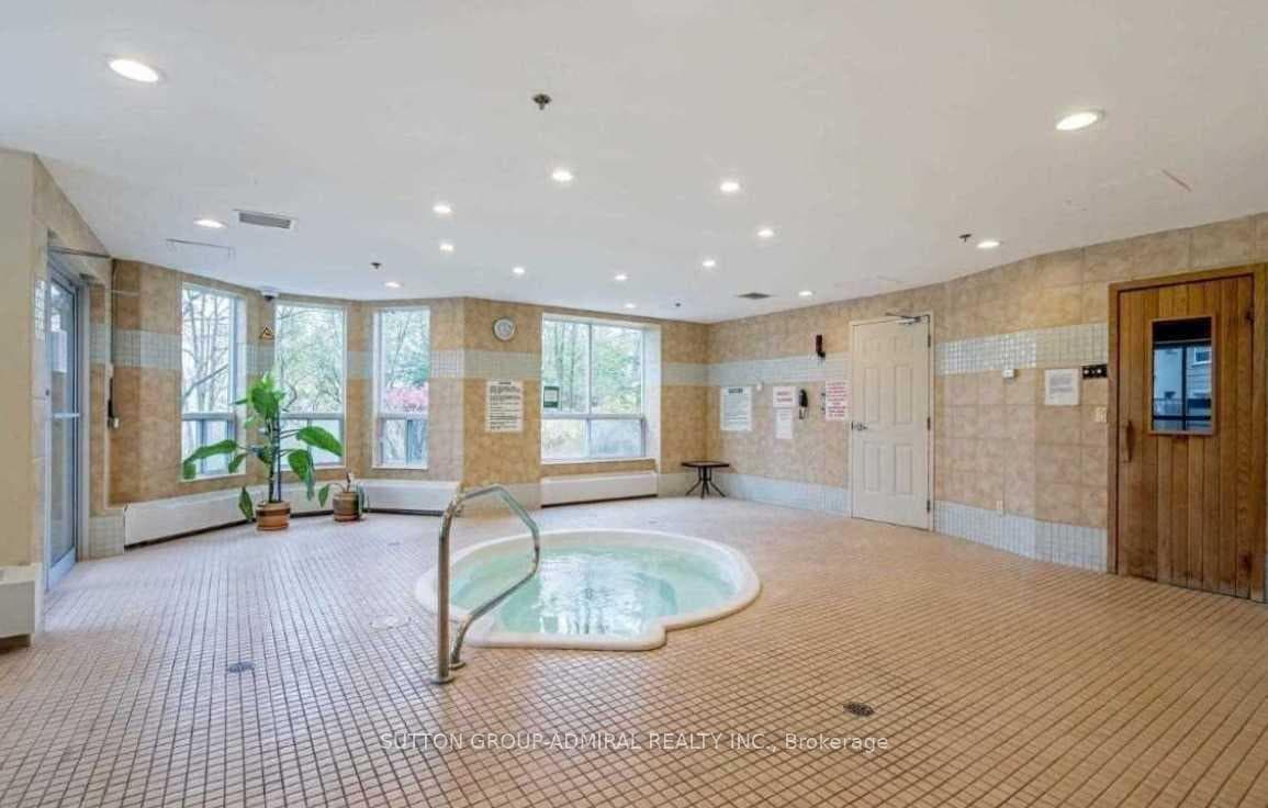 2 Maison Parc Court Unit 118 photo 14
