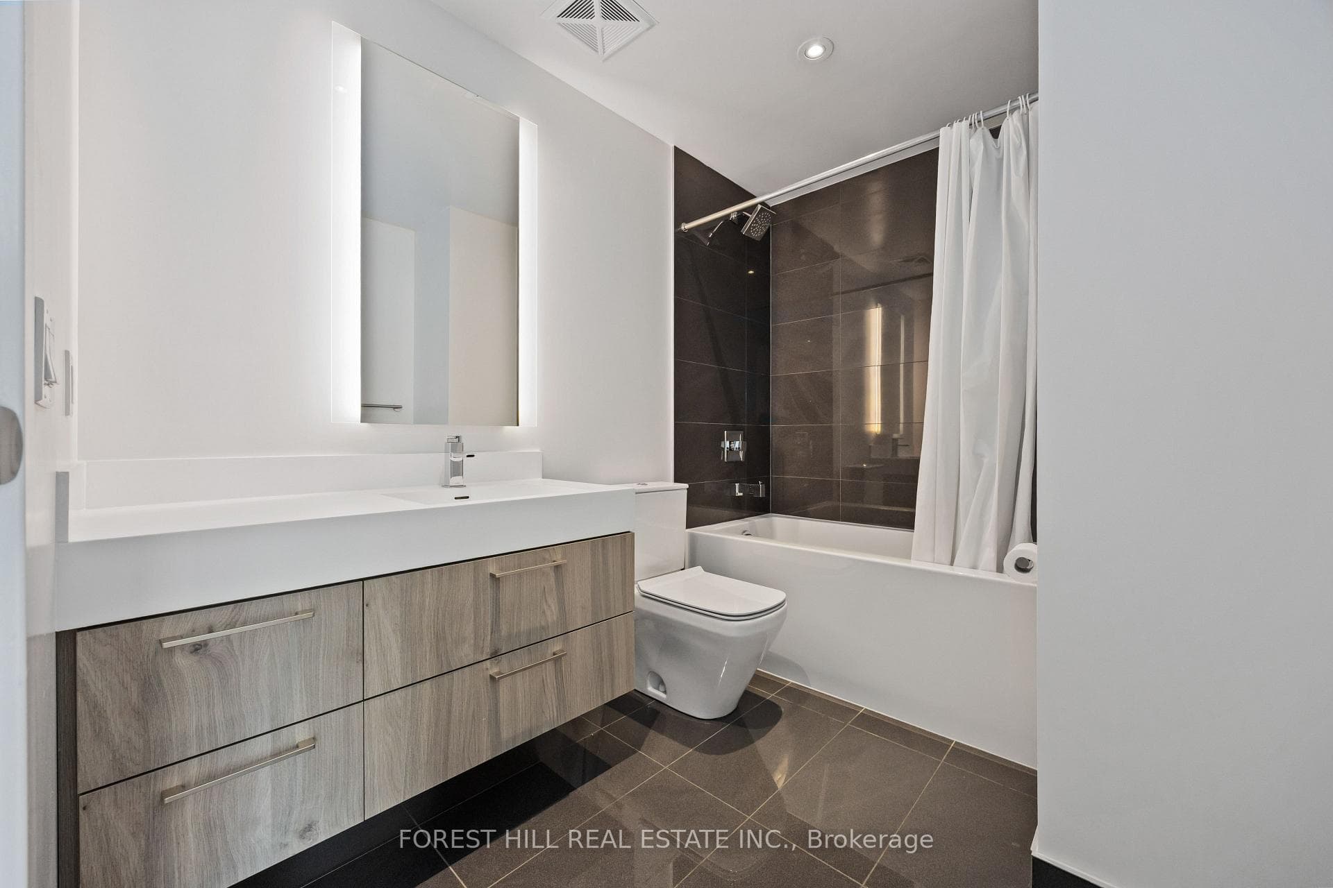 1 YORKVILLE Avenue Unit 4110 photo 8