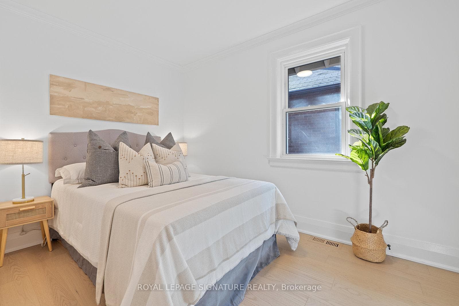 21 Glengarry Avenue photo 24