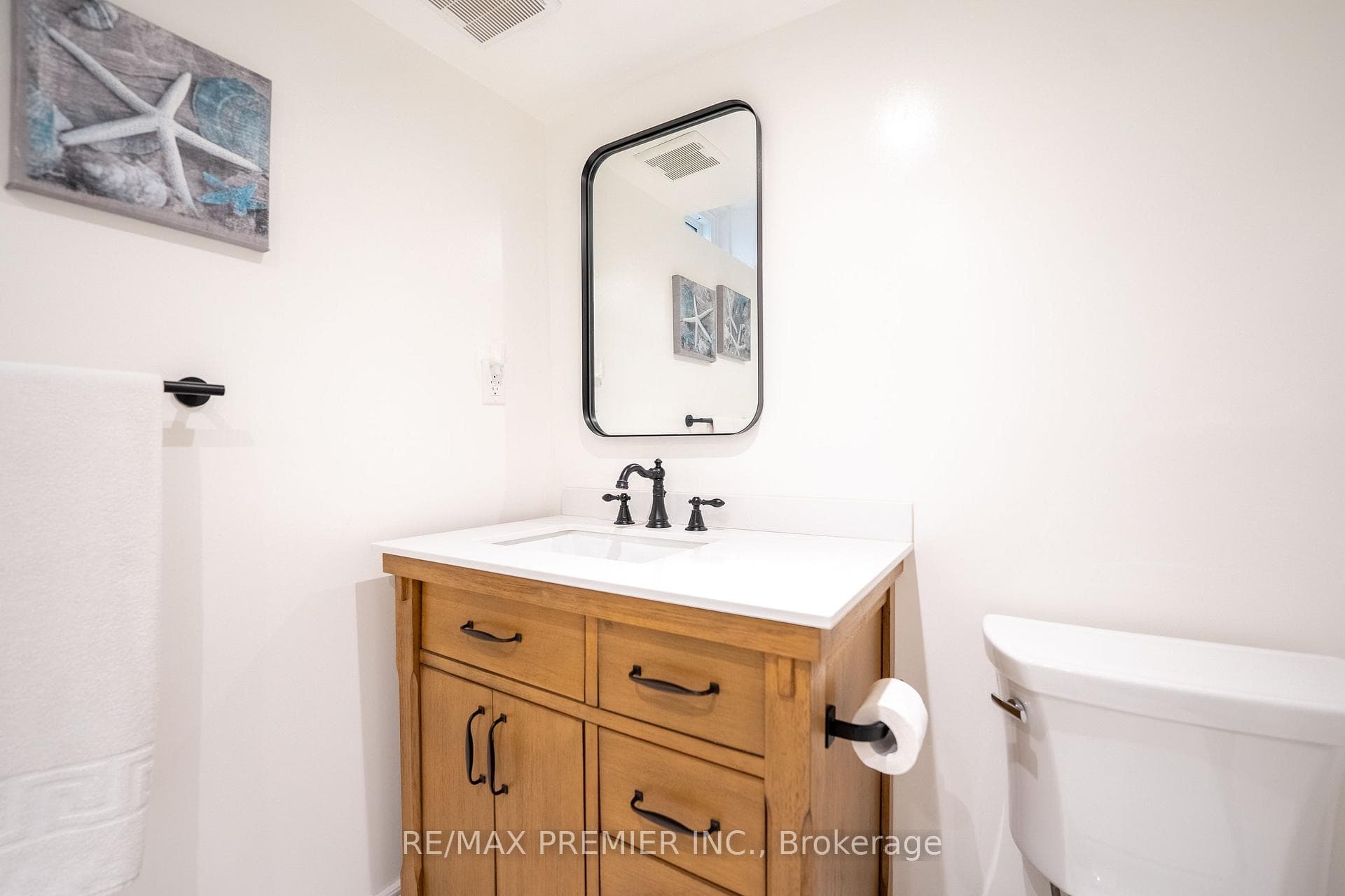 22 Laura Sabrina Drive photo 24