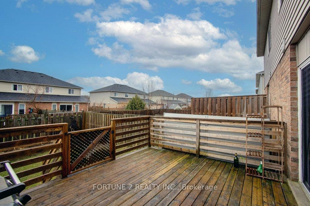 455 Danby Street photo 35