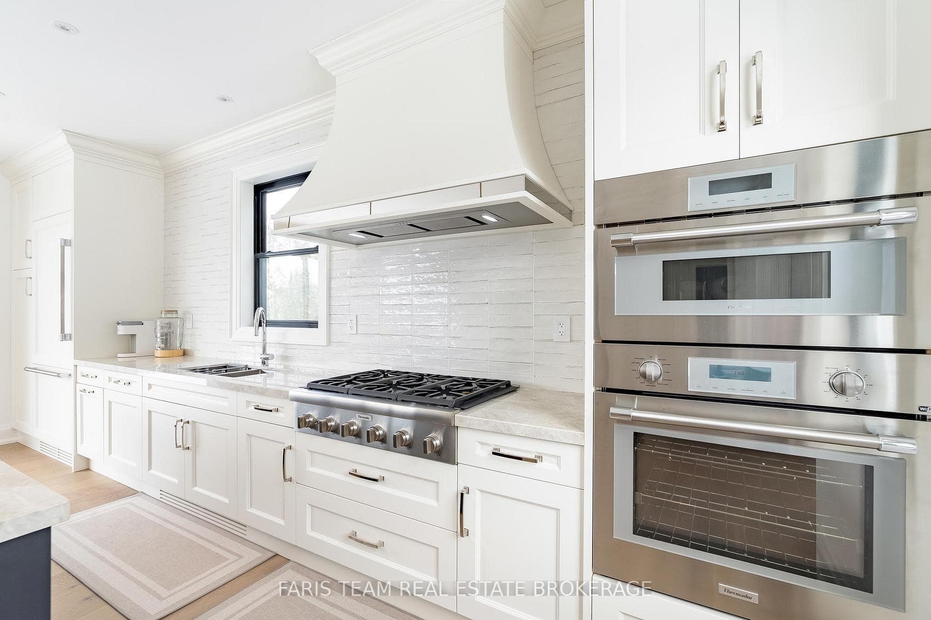 23 Trew Avenue photo 8