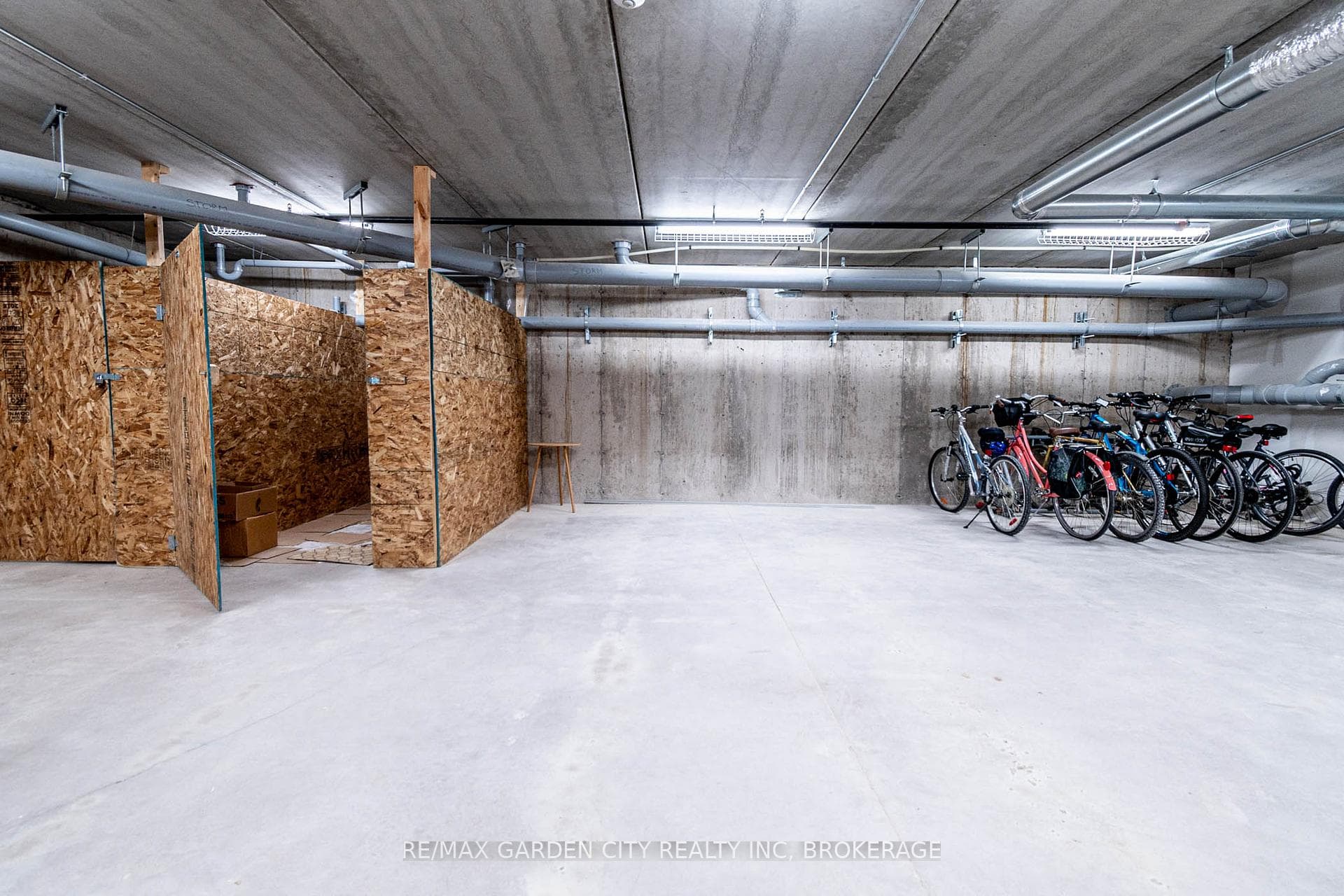 Locker room and bike storage