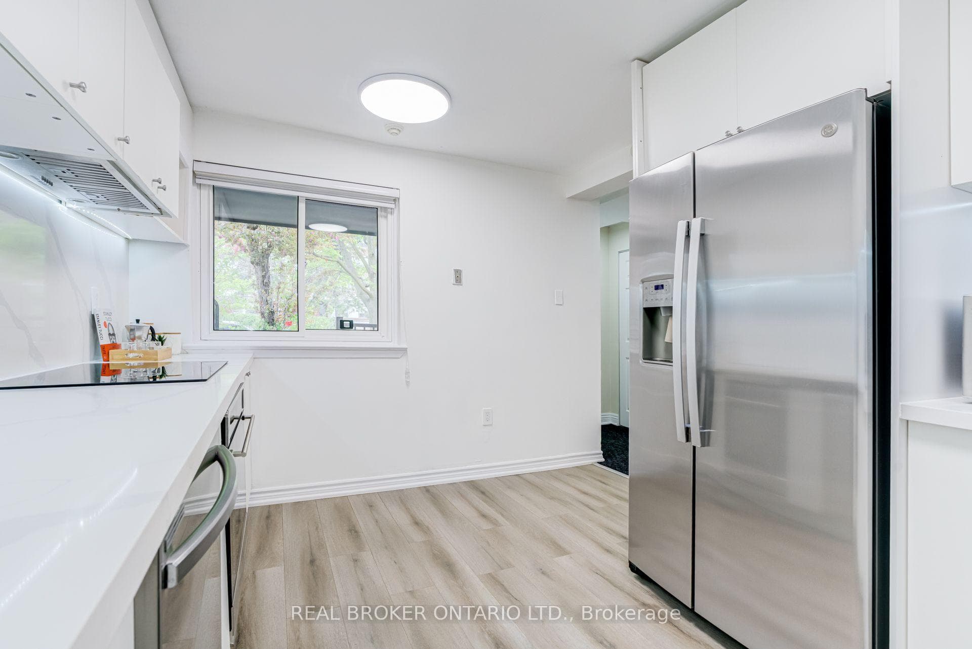 130 Ling Road Unit 62 photo 13