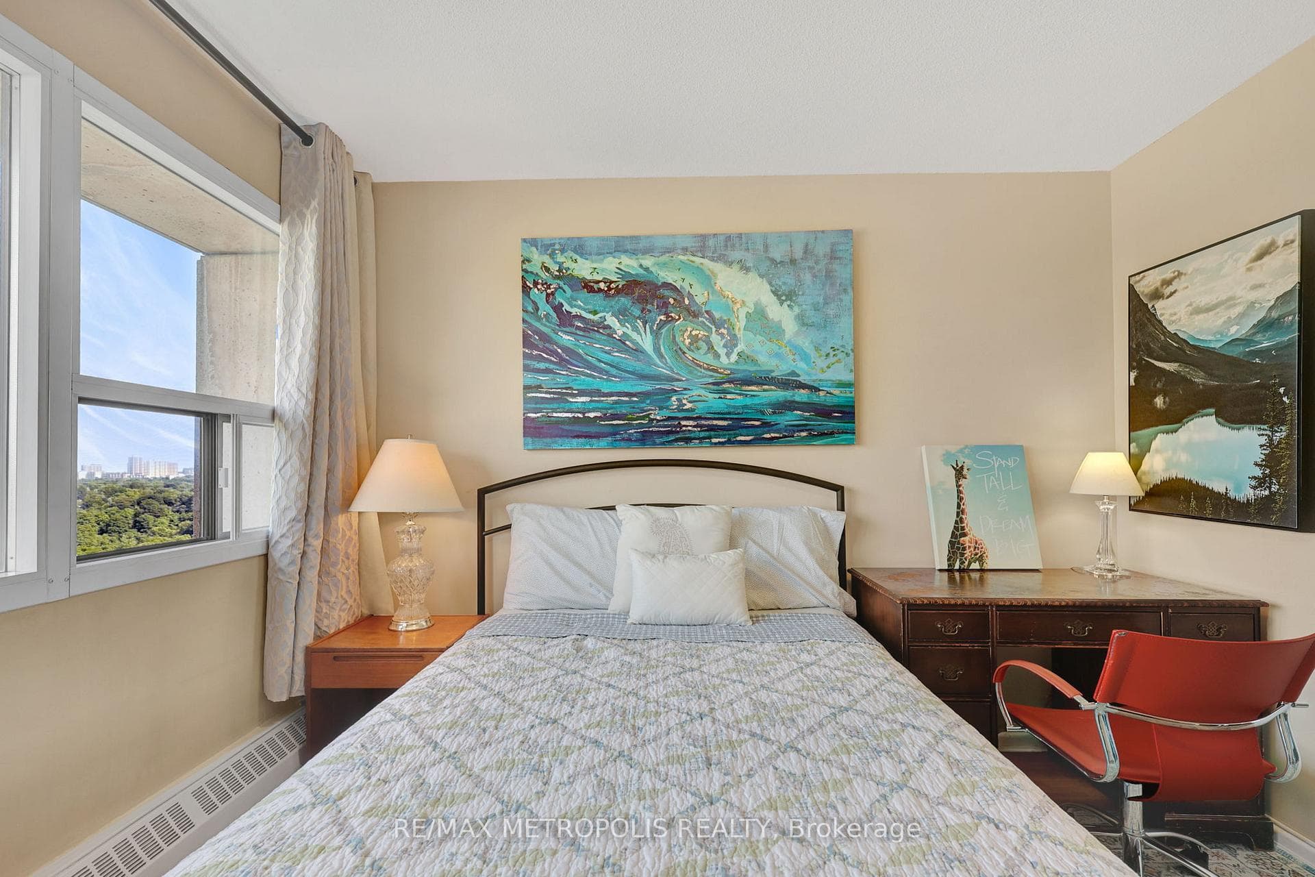 100 Leeward Glenway Unit 1801 photo 17