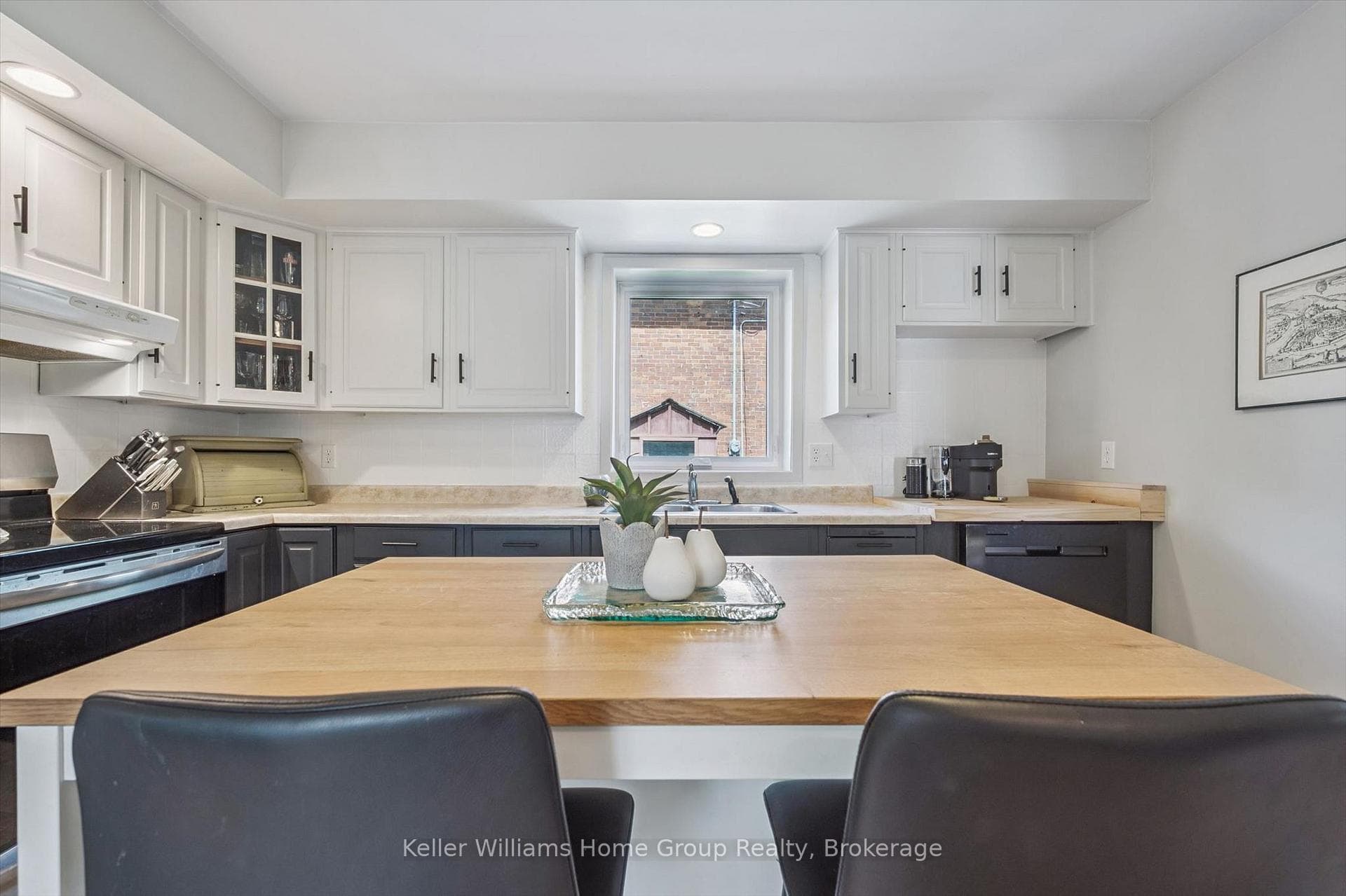 181 Frederick Street photo 22