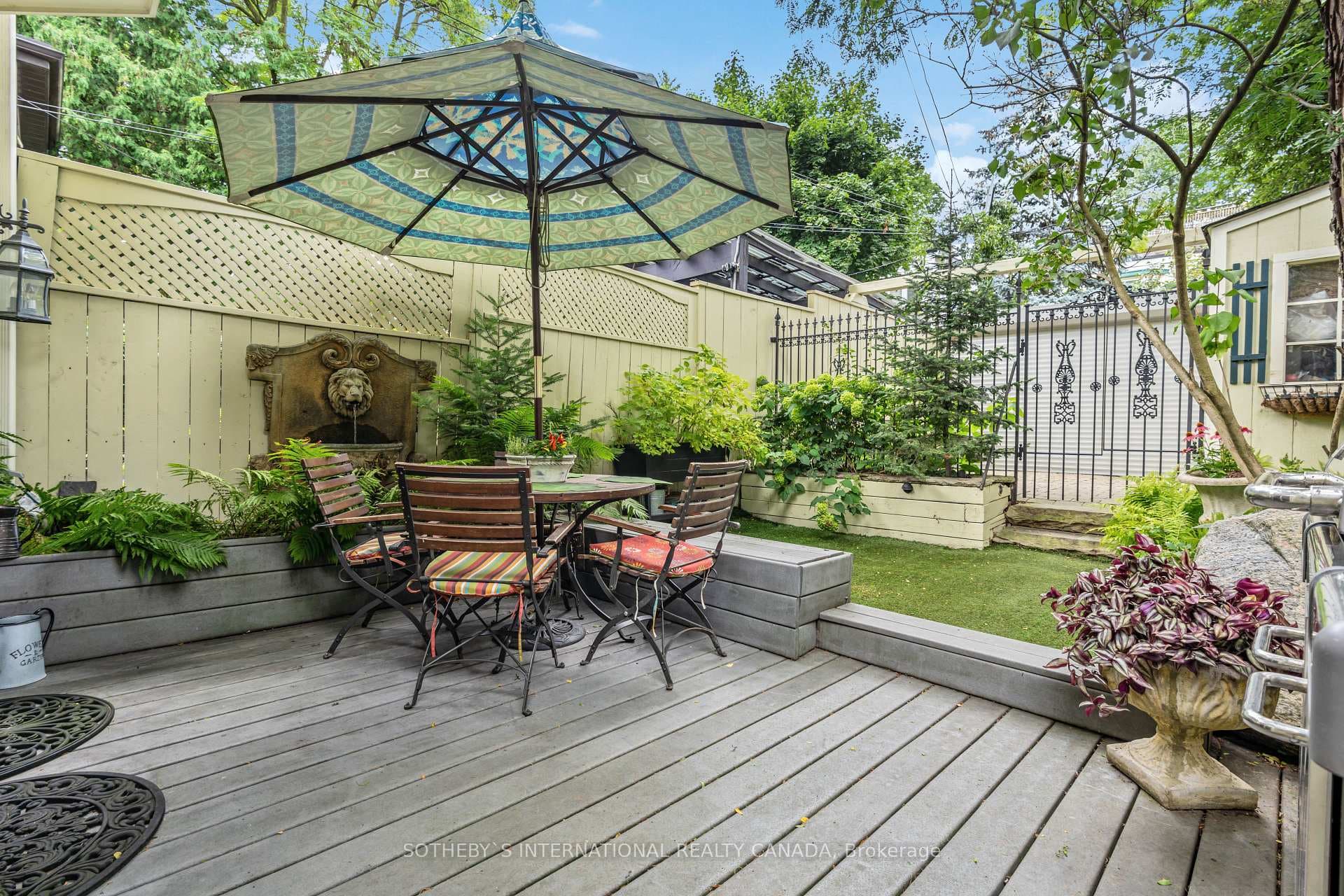 52 Salisbury Avenue photo 29