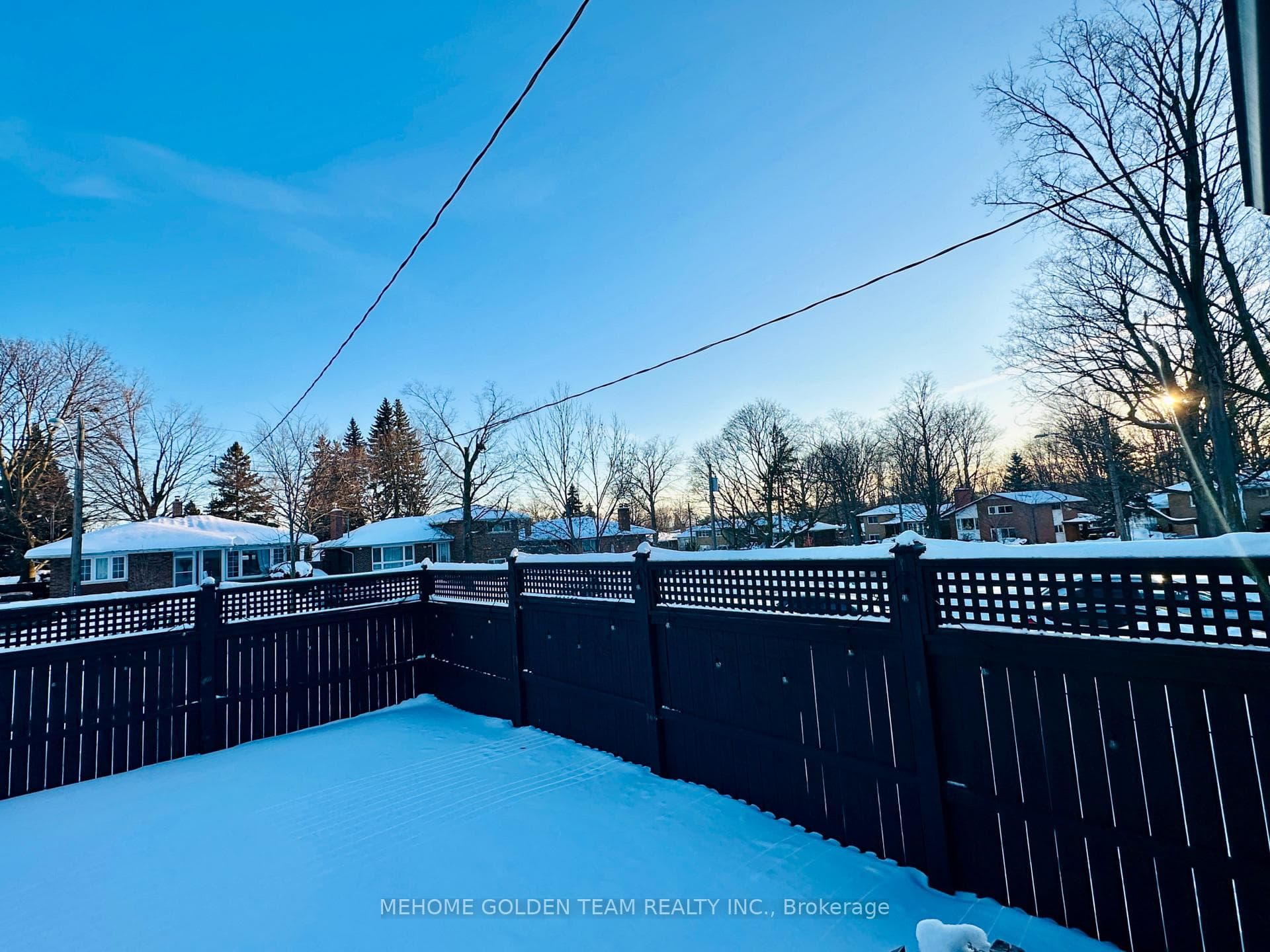 2 Abbotsfield Gate photo 11