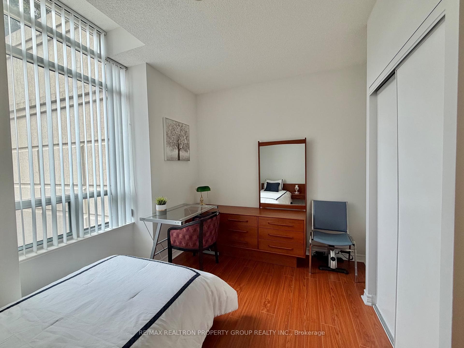 68 Corporate Drive Unit 225 photo 23