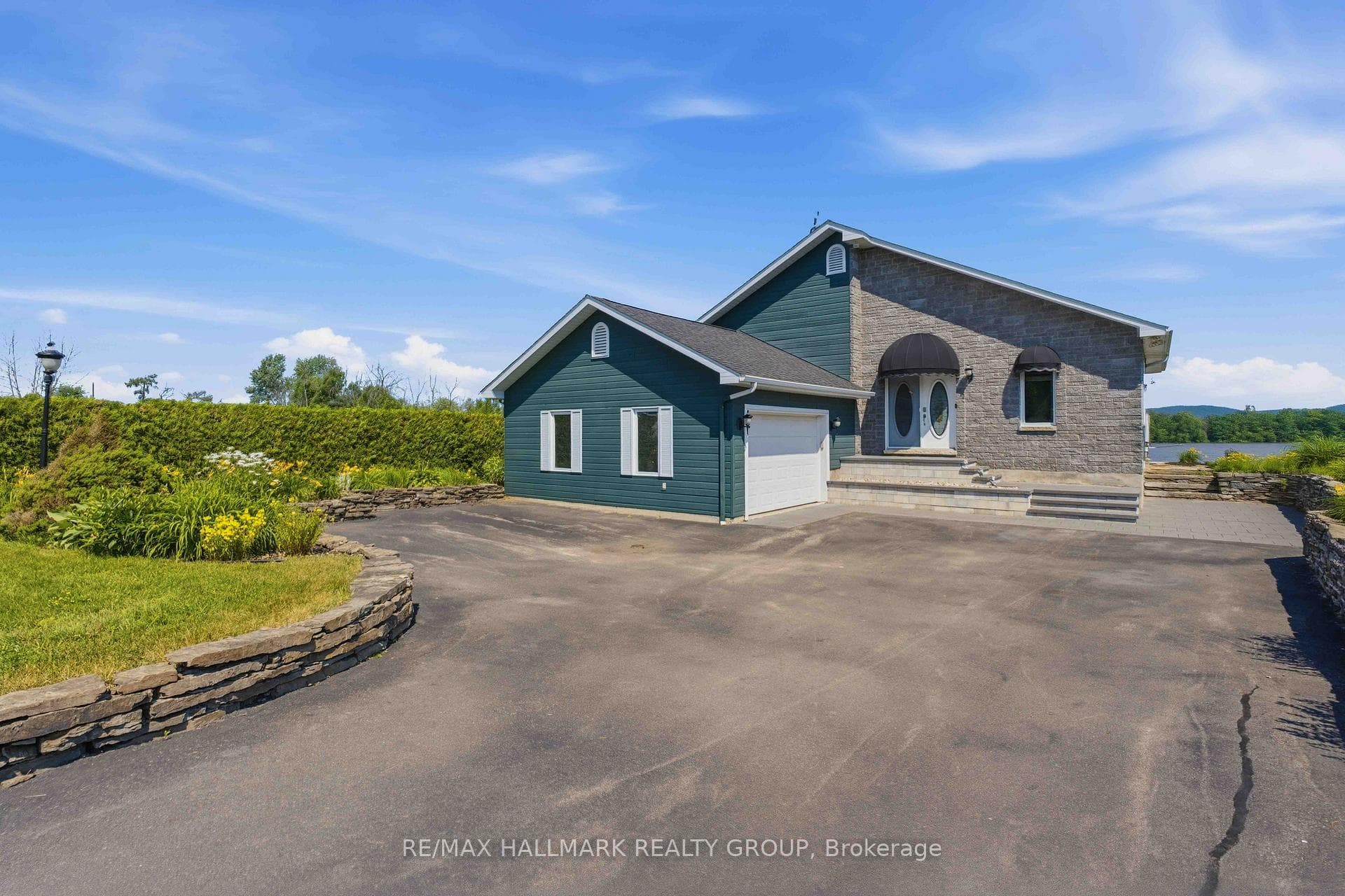 3020 BAY Road photo 6