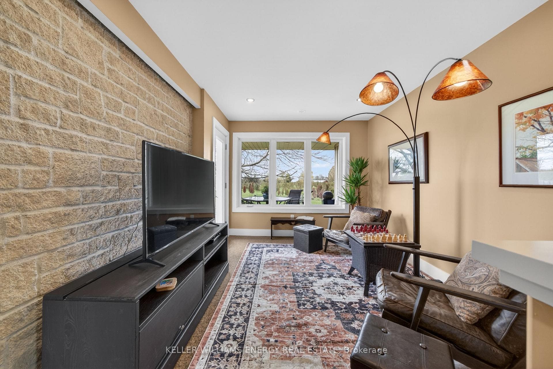 160 Mckinley Crossroad Cross photo 34