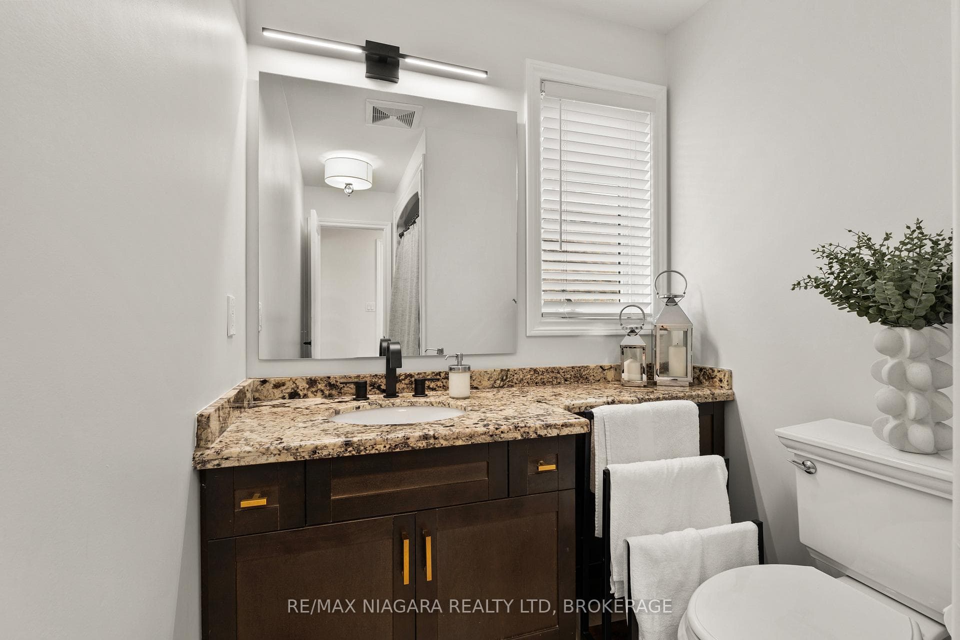 24 Red Haven Drive photo 27