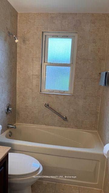 328 Jasper Avenue photo 17