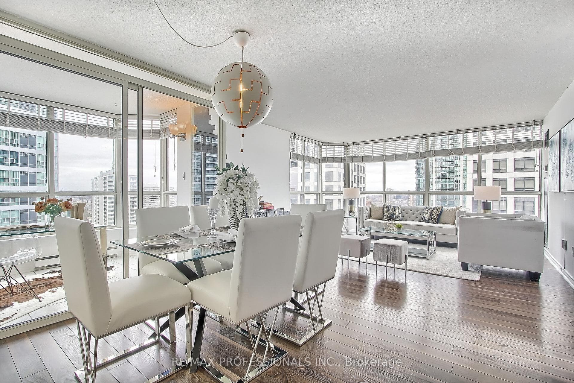 55 Elm Drive Unit 1511 photo 19