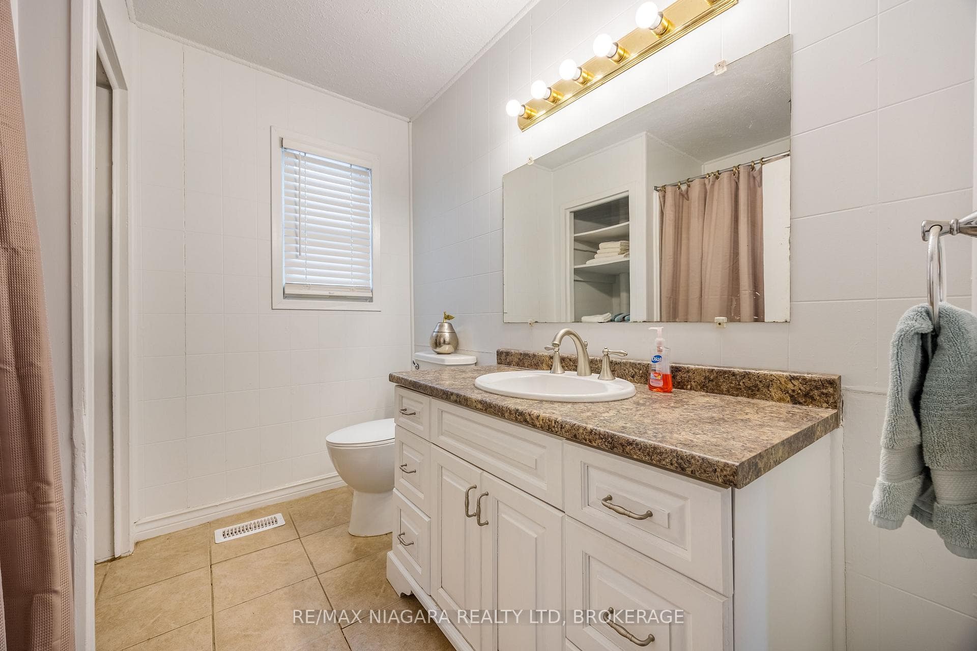 6127 Skinner Street photo 14