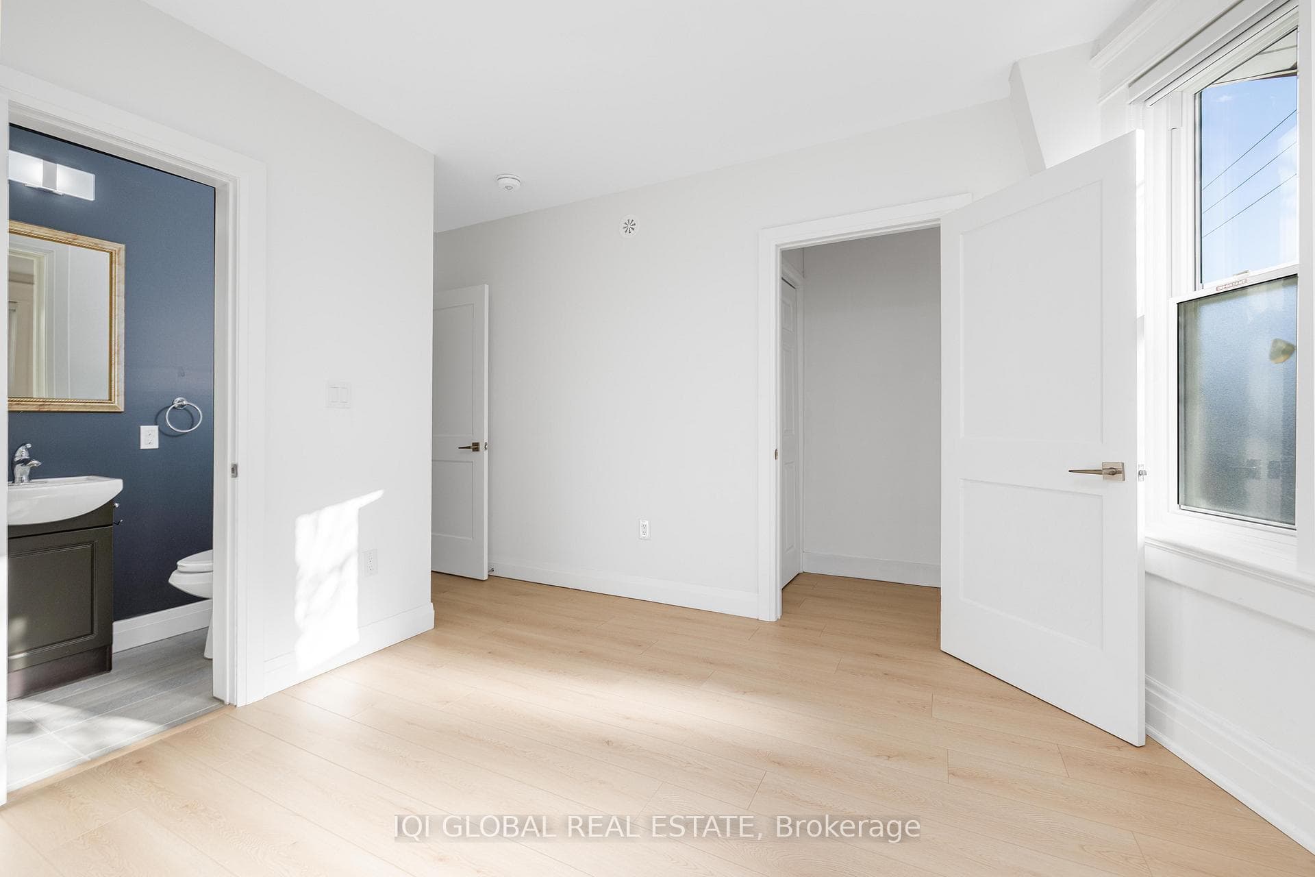 633 Ossington Avenue Unit Upper Unit photo 10