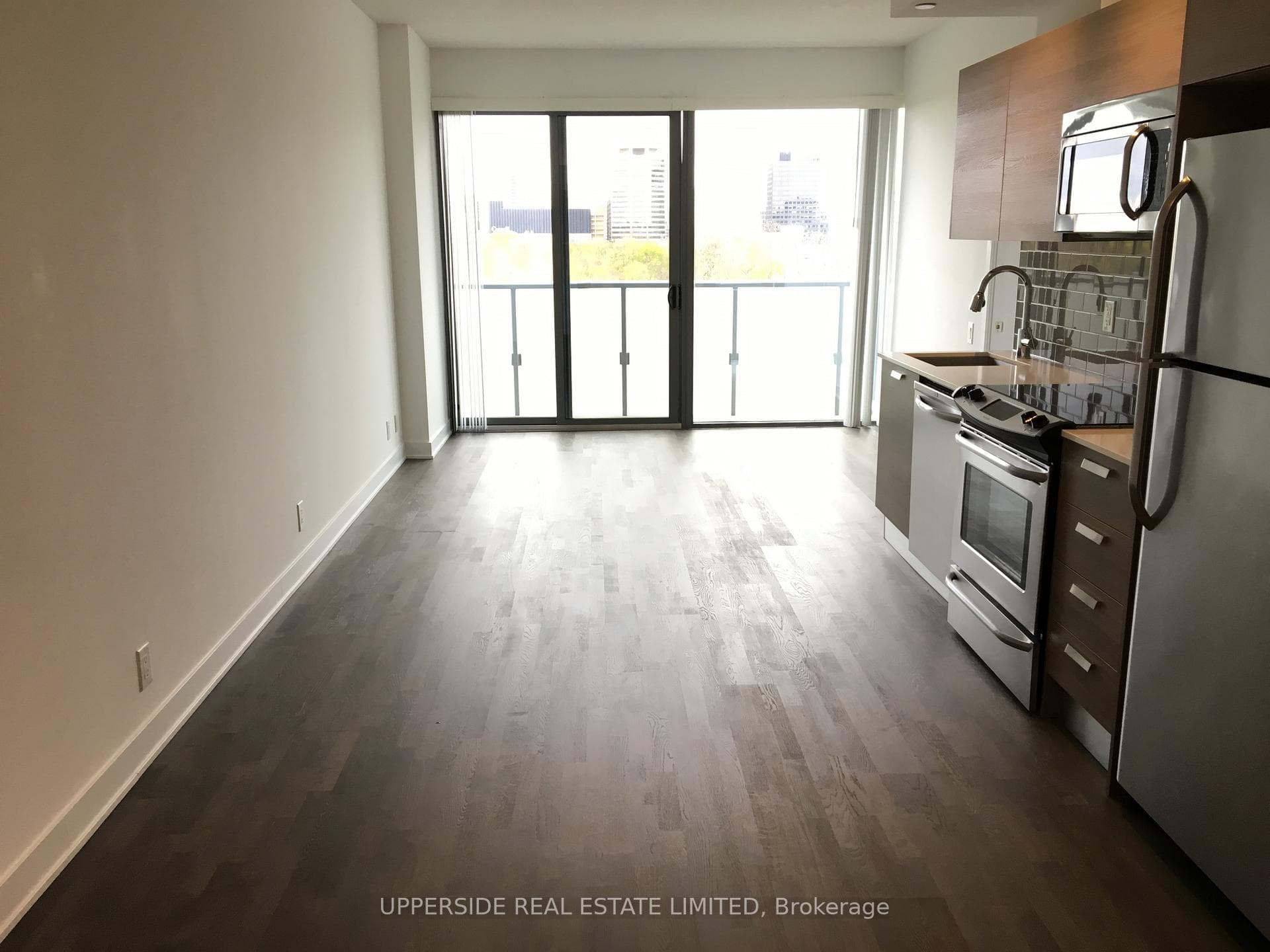 1815 Yonge Street Unit 709 photo 6