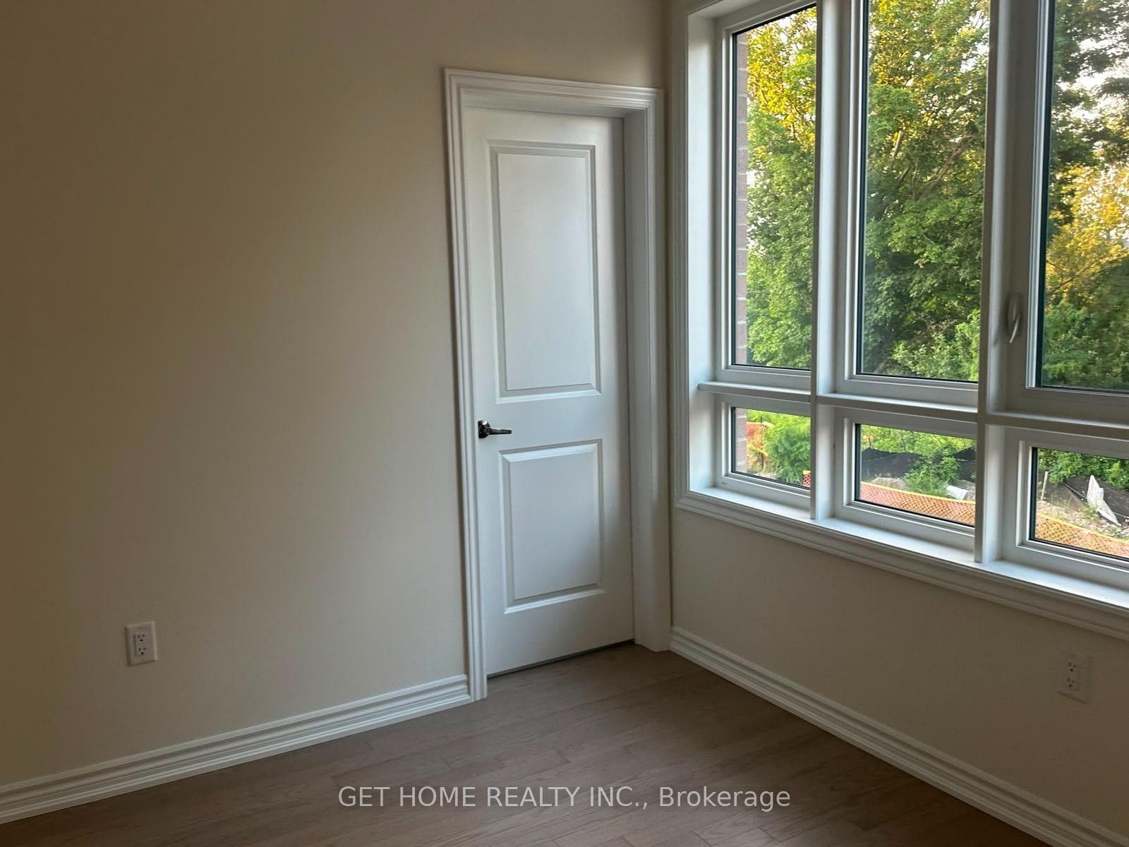 73 Upper Paradise Way photo 18