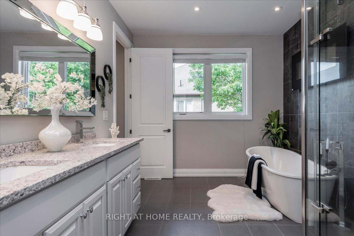 Primary ensuite