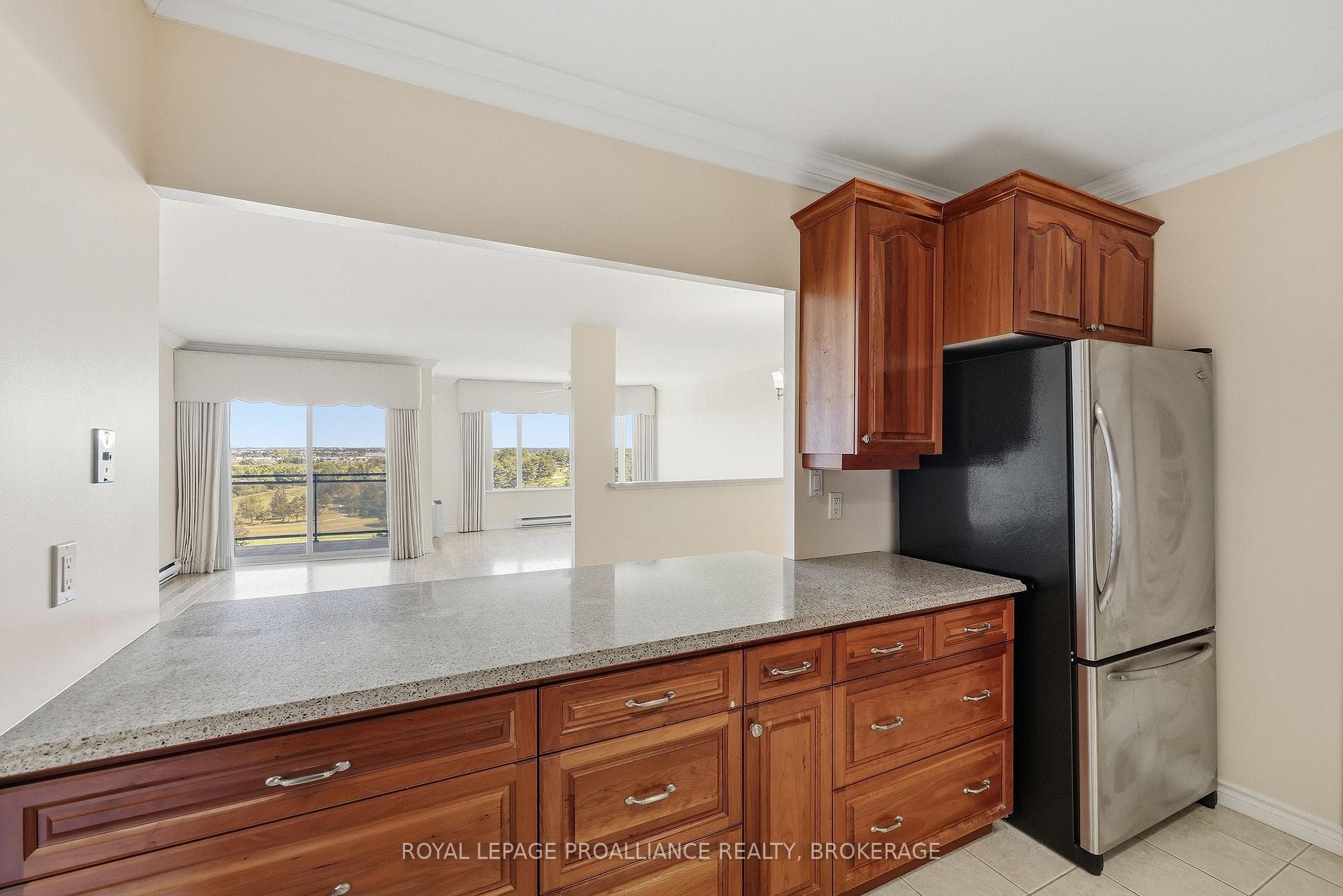 1000 King Street Unit 1302 photo 22