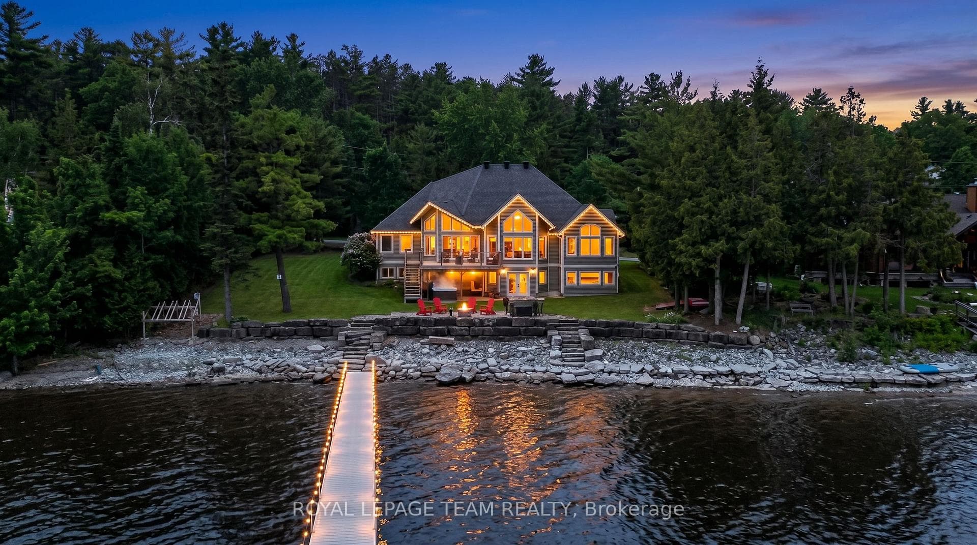 Riverfront Luxury Living Dunrobin Shores