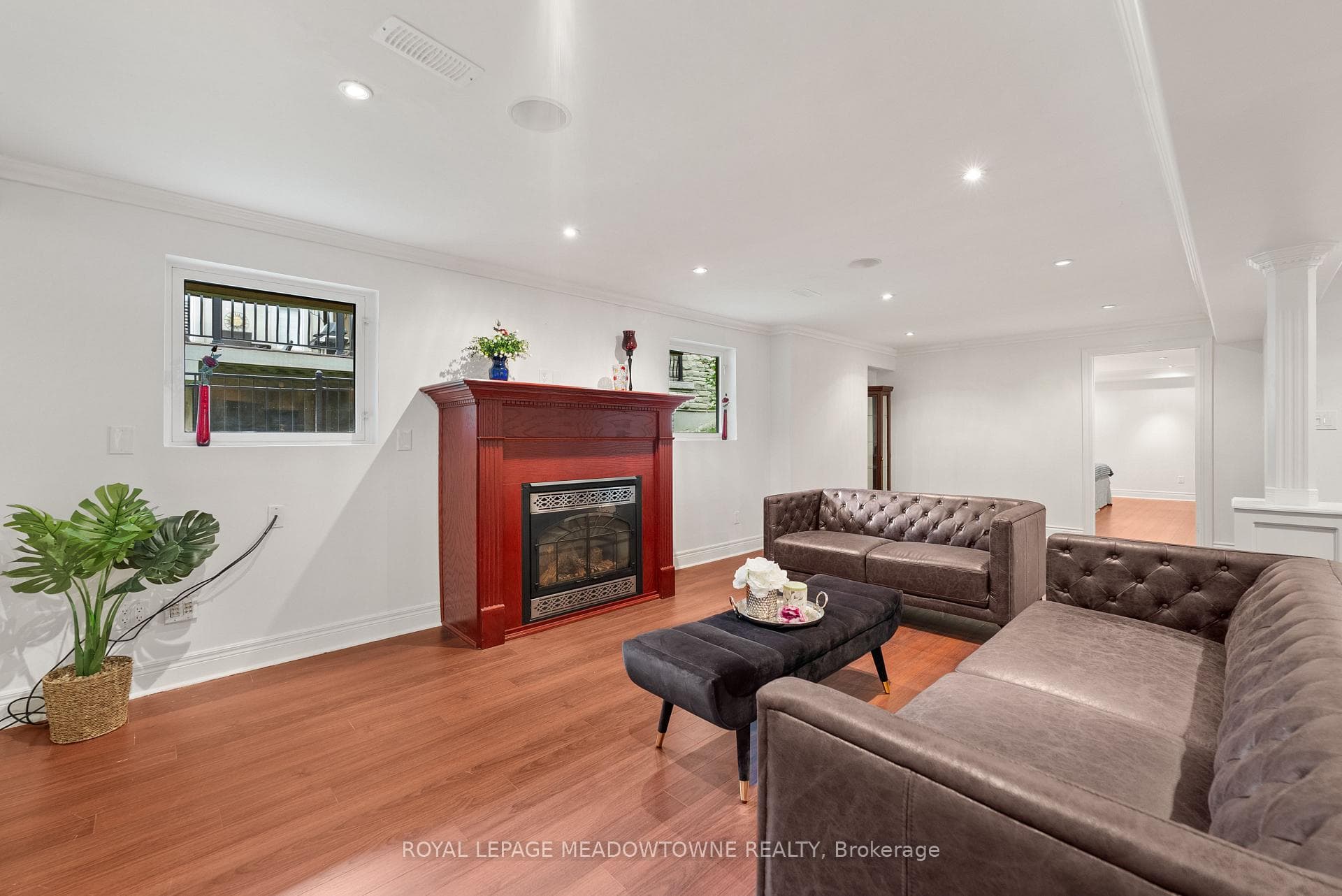 17 Mcnutt Street photo 32